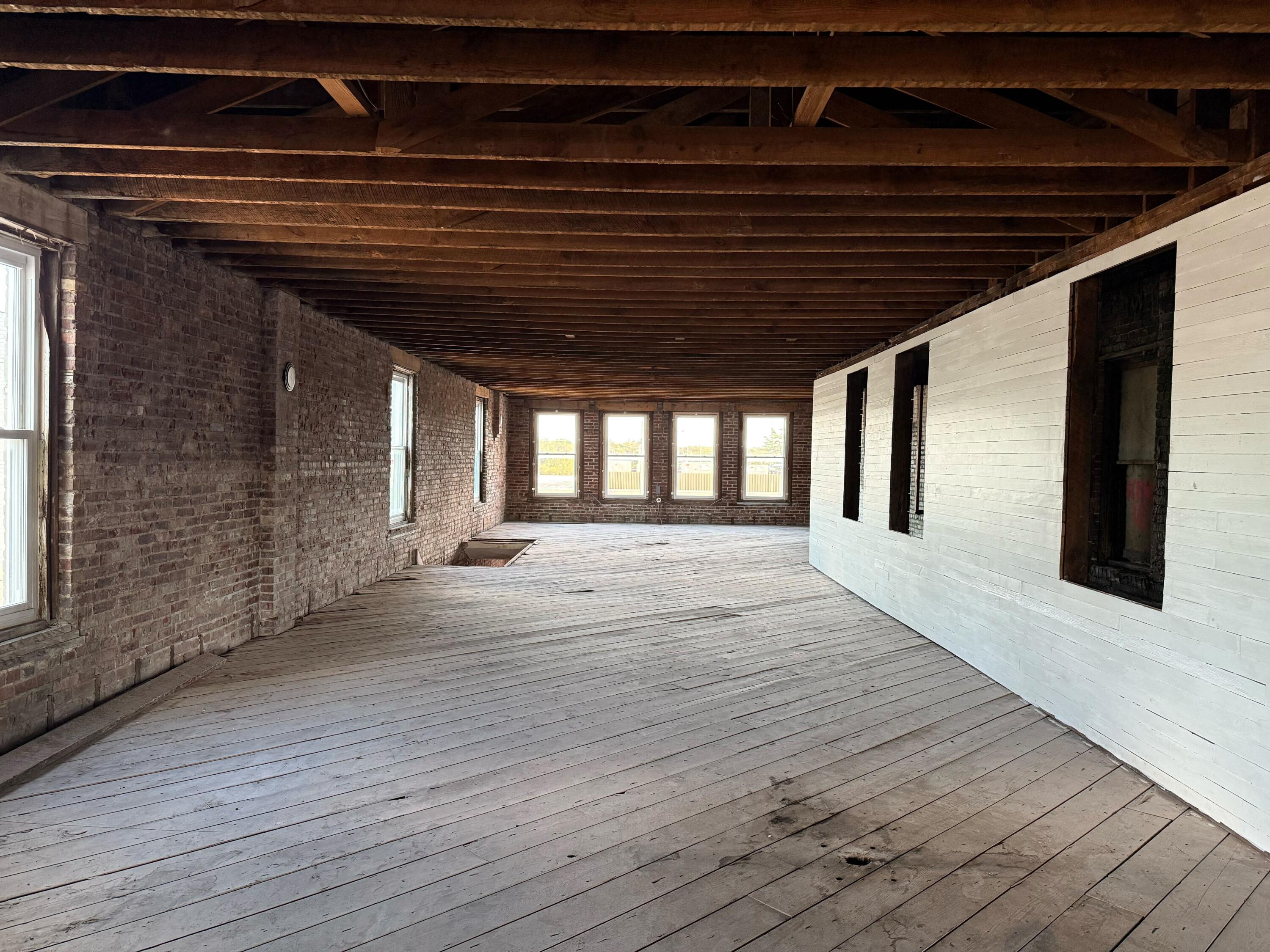Photo 6 - Commercial Sale for sale – 120 S Main Street  Joplin, MO