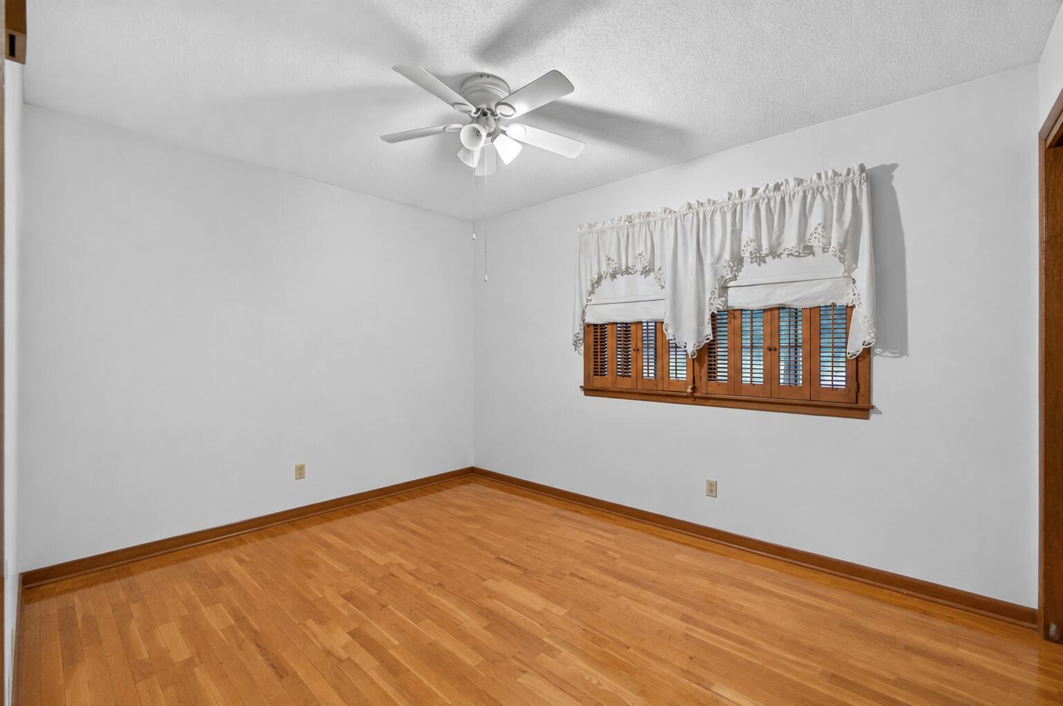Photo 13 - Residential for sale – 410 S Watson Street  Willard, MO