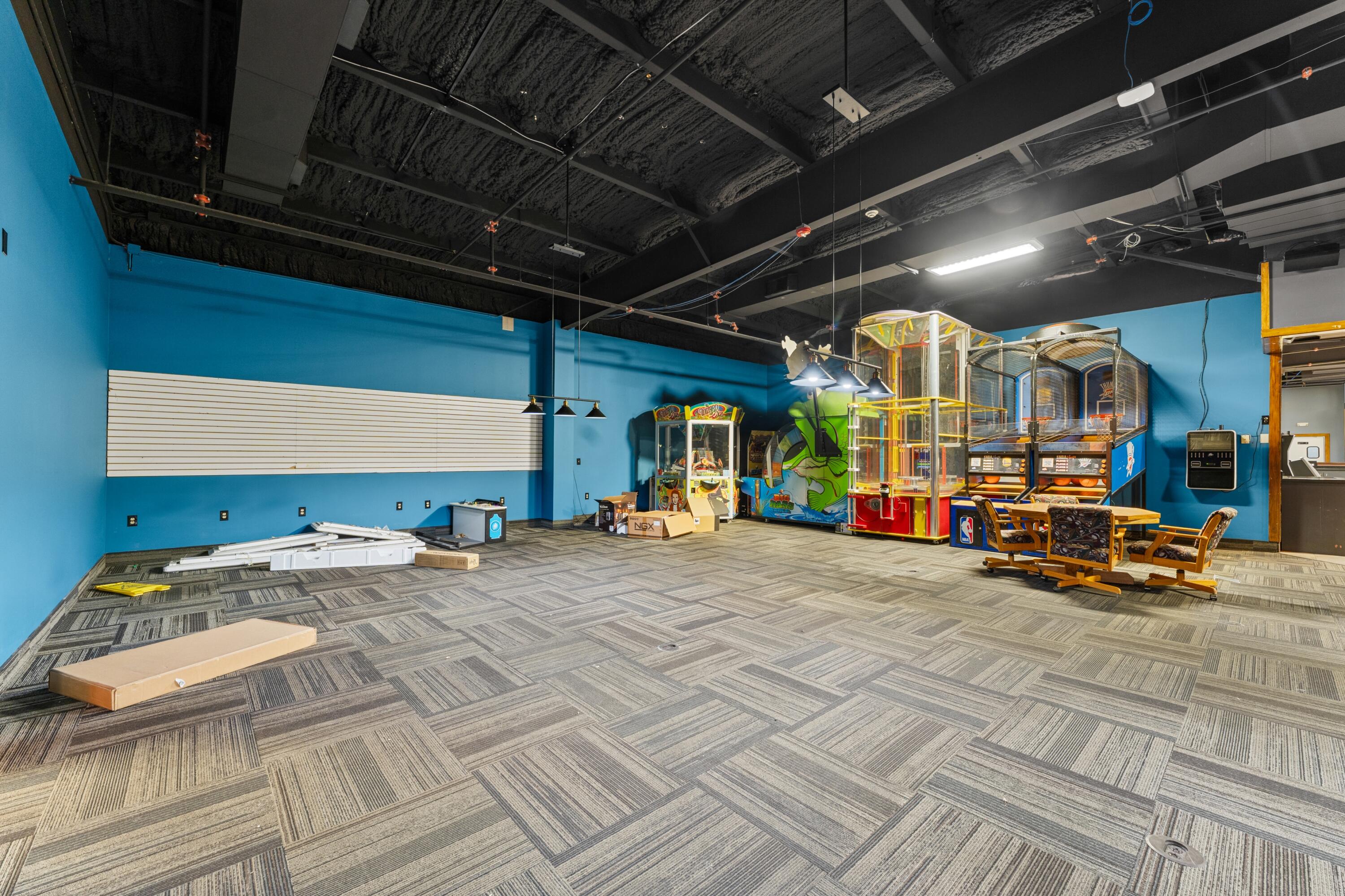 Photo 12 - Commercial Sale for sale – 3460 W 76 Country   Branson, MO