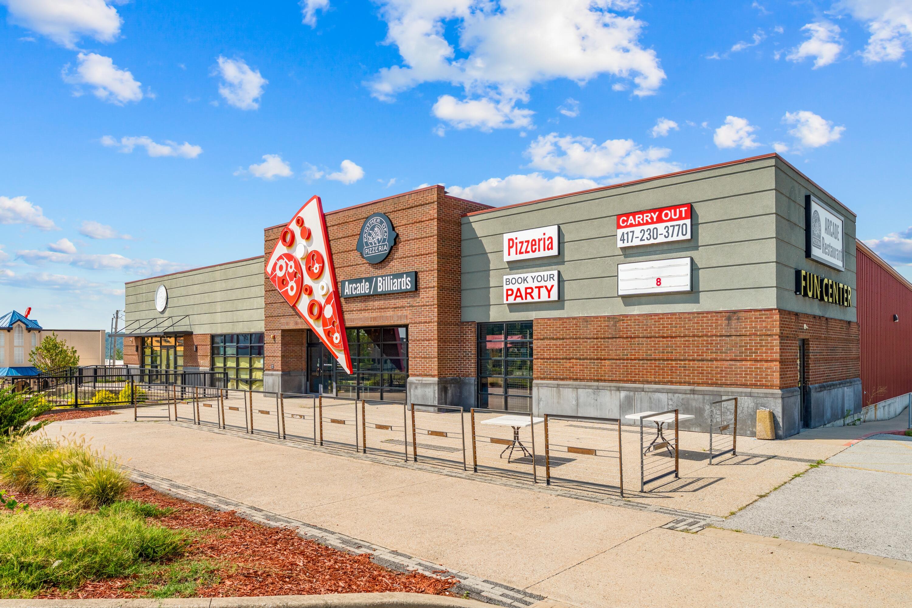 Photo 6 - Commercial Sale for sale – 3460 W 76 Country   Branson, MO