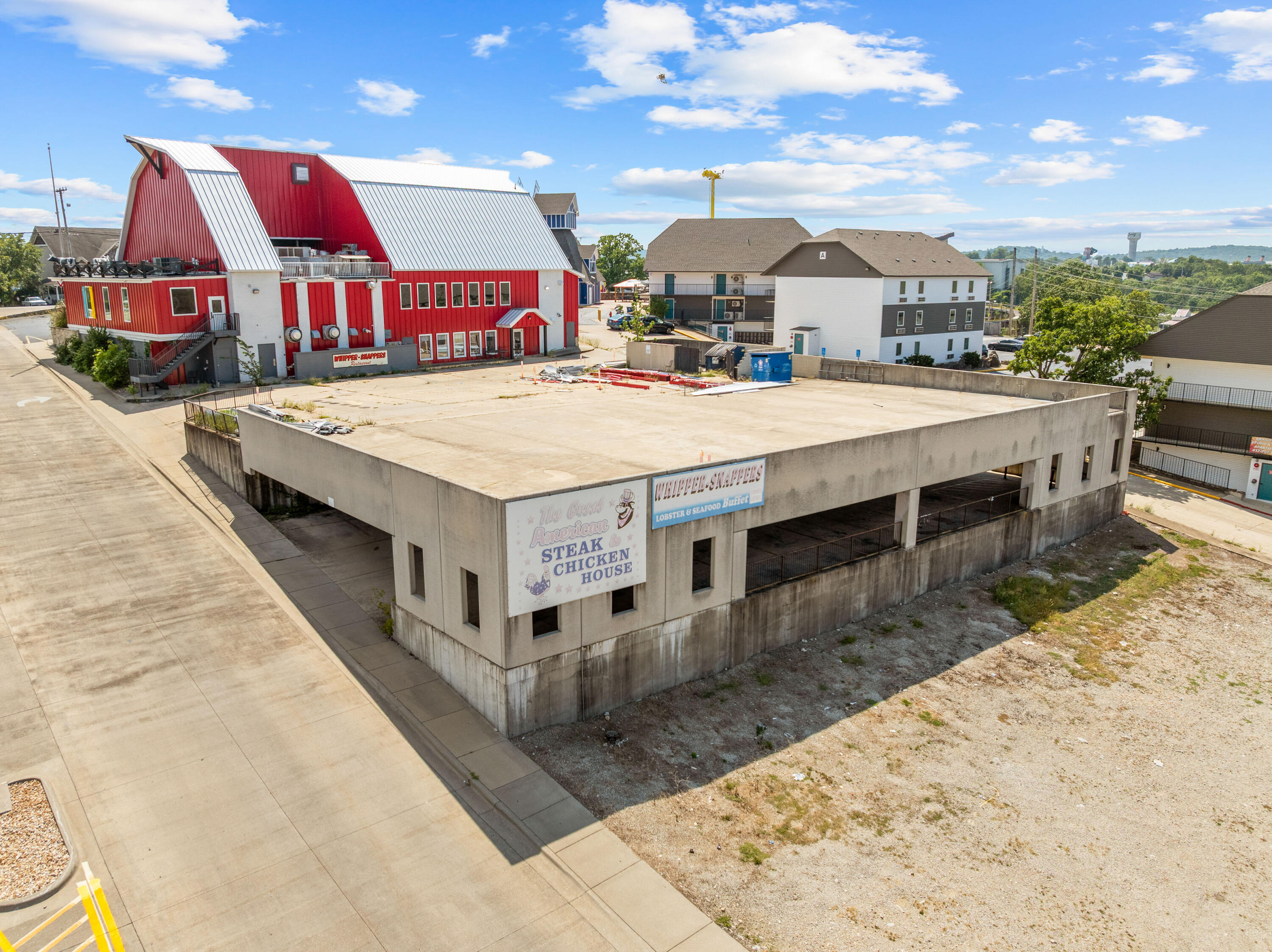 Photo 10 - Commercial Sale for sale – 2421 W 76 Country   Branson, MO
