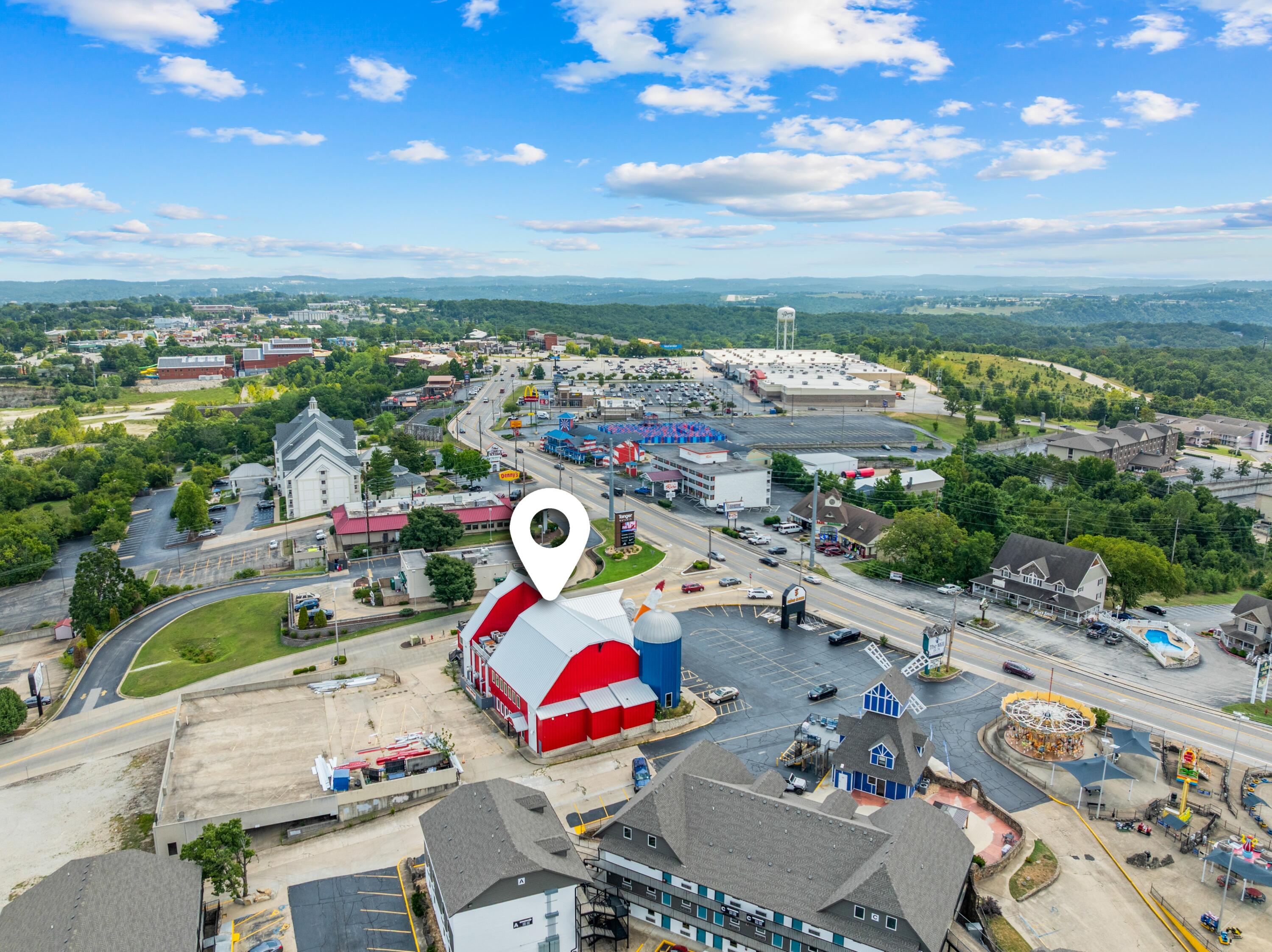 Photo 8 - Commercial Sale for sale – 2421 W 76 Country   Branson, MO
