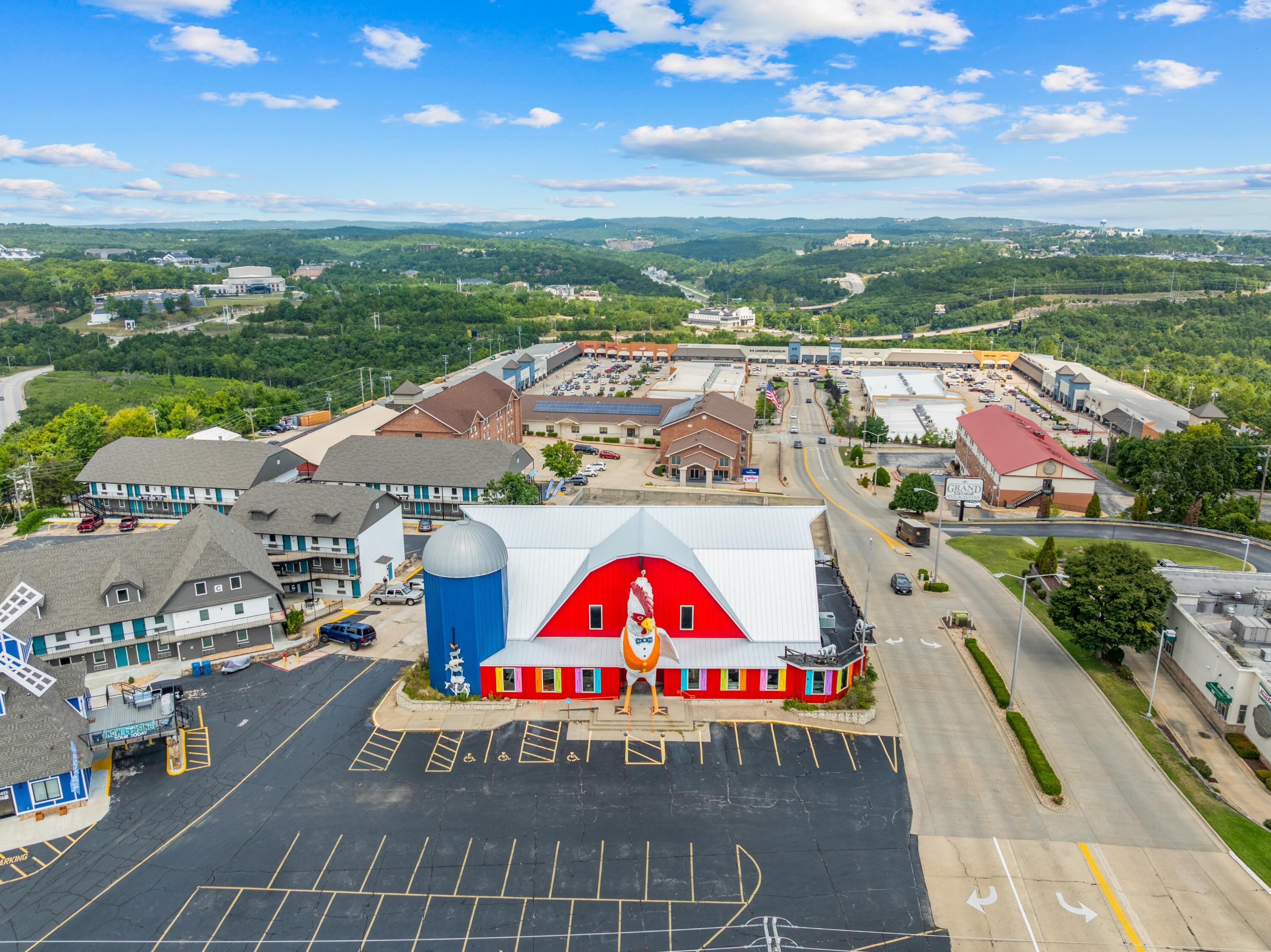 Photo 6 - Commercial Sale for sale – 2421 W 76 Country   Branson, MO