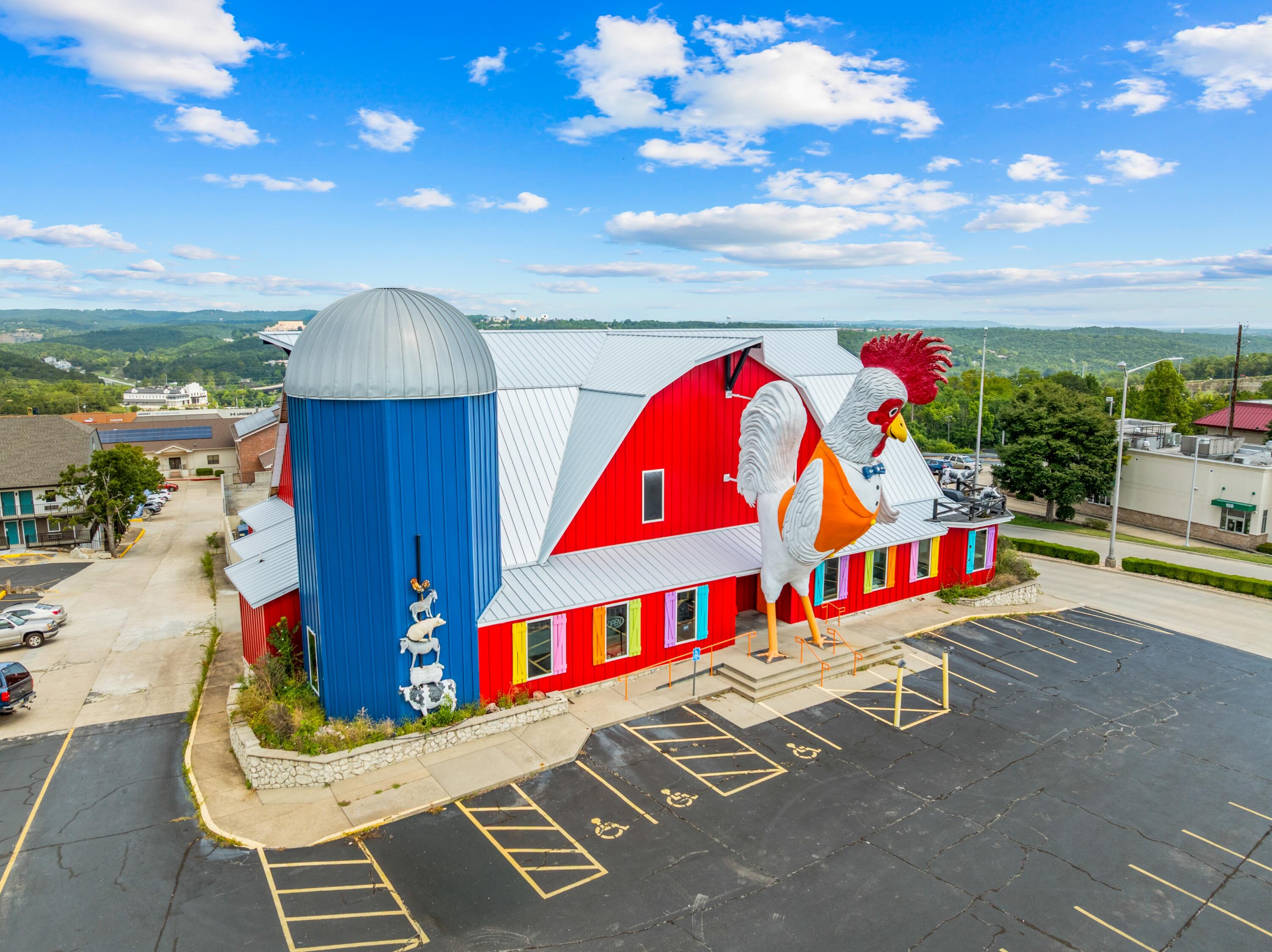 Photo 4 - Commercial Sale for sale – 2421 W 76 Country   Branson, MO