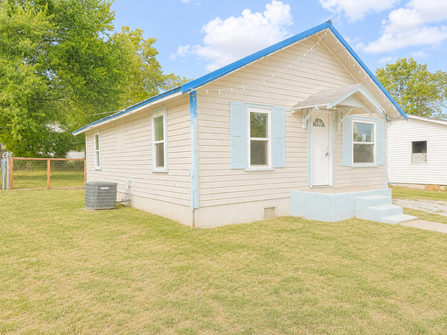 Photo 5 - Residential for sale – 510  4th Street  Anderson, MO