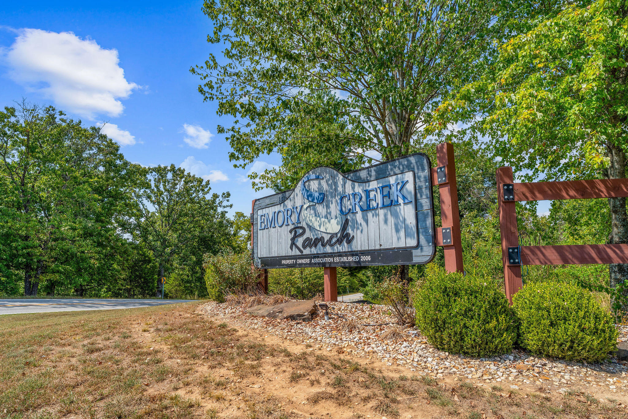 Photo 4 - Land for sale – 440 N Ridge Place  Branson, MO