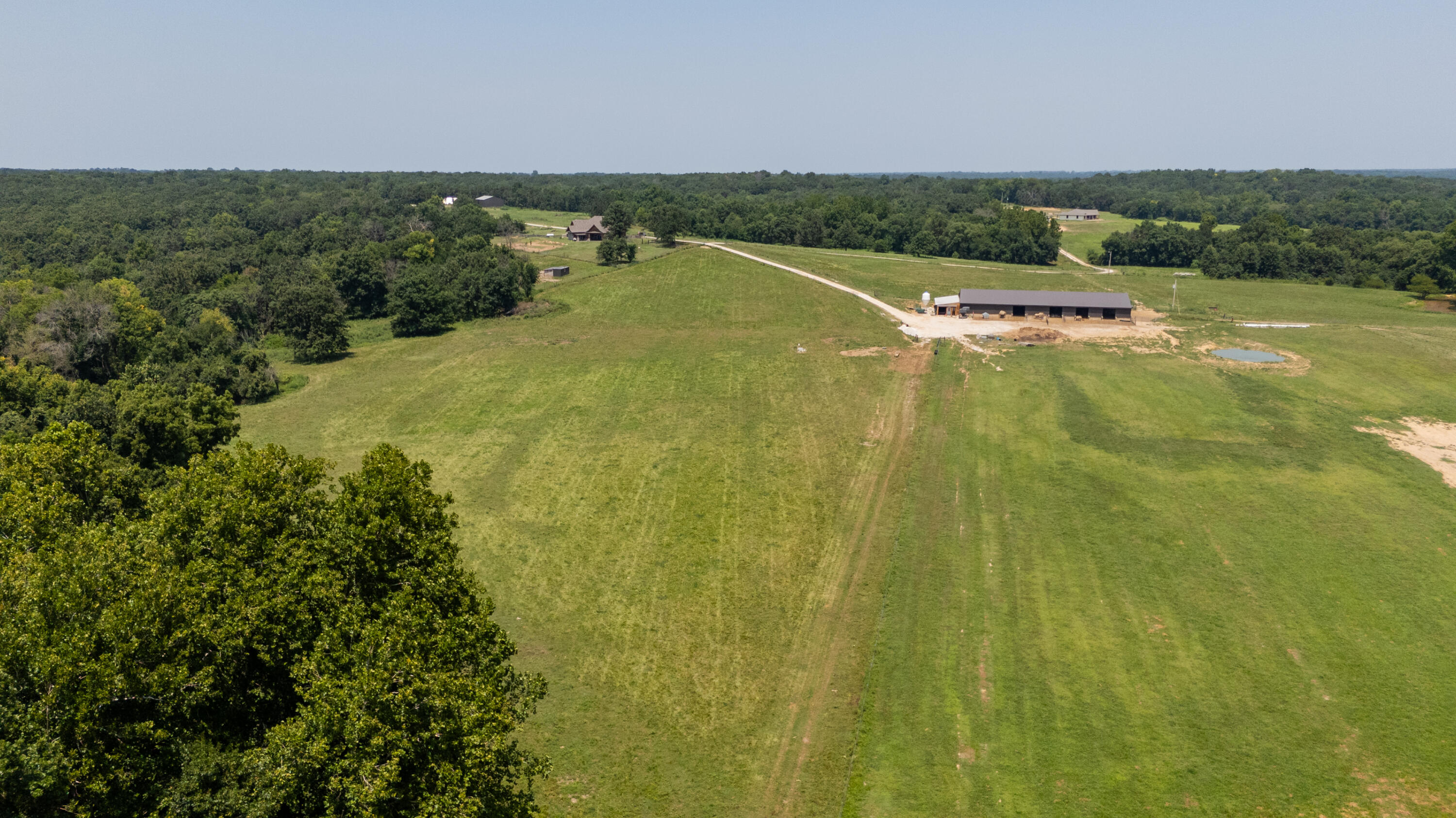 Photo 23 - Farm for sale – 1059 NE 100th Road  Sheldon, MO