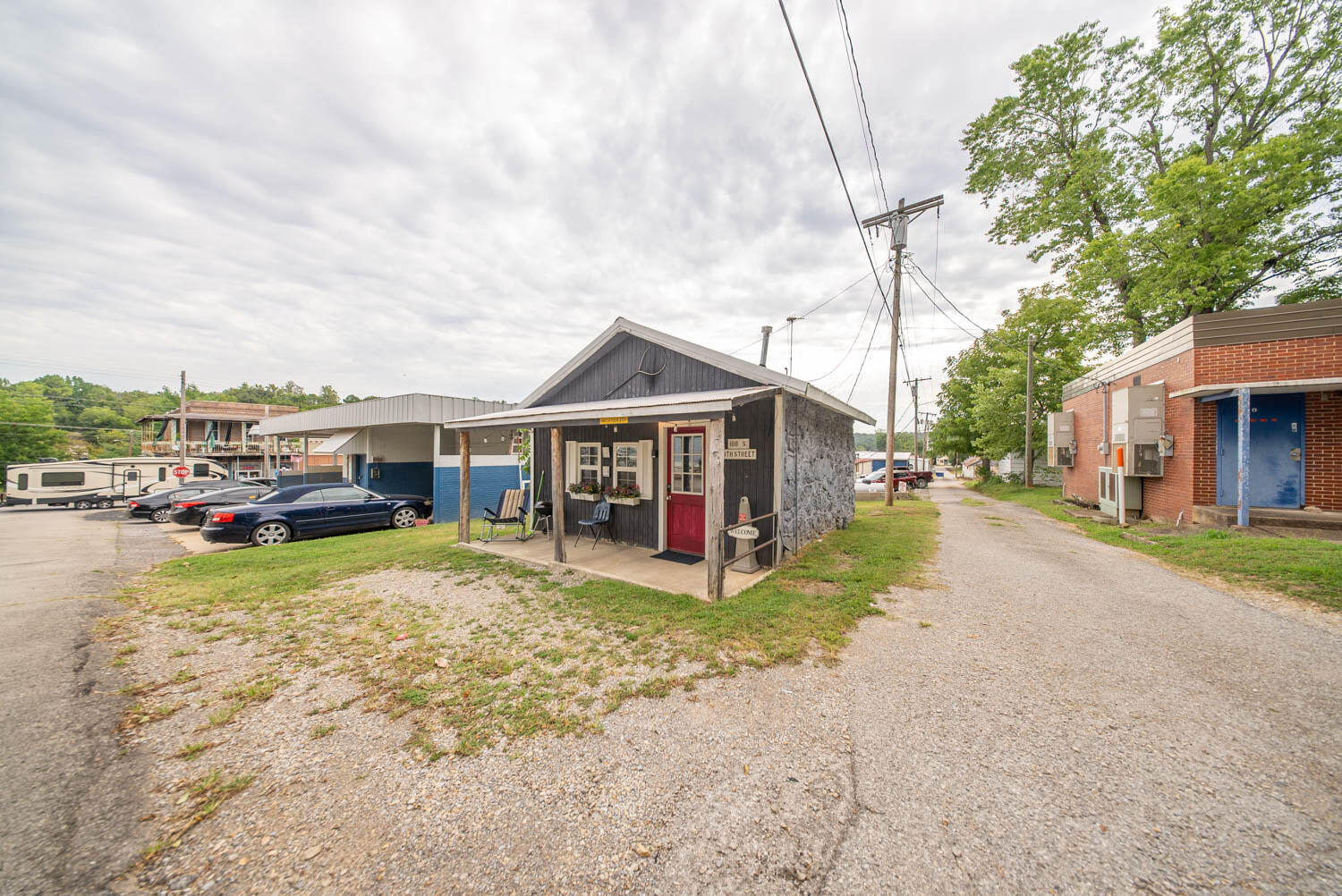 Photo 10 - Residential for sale – 140 S 4th Street  Mammoth Spring, AR