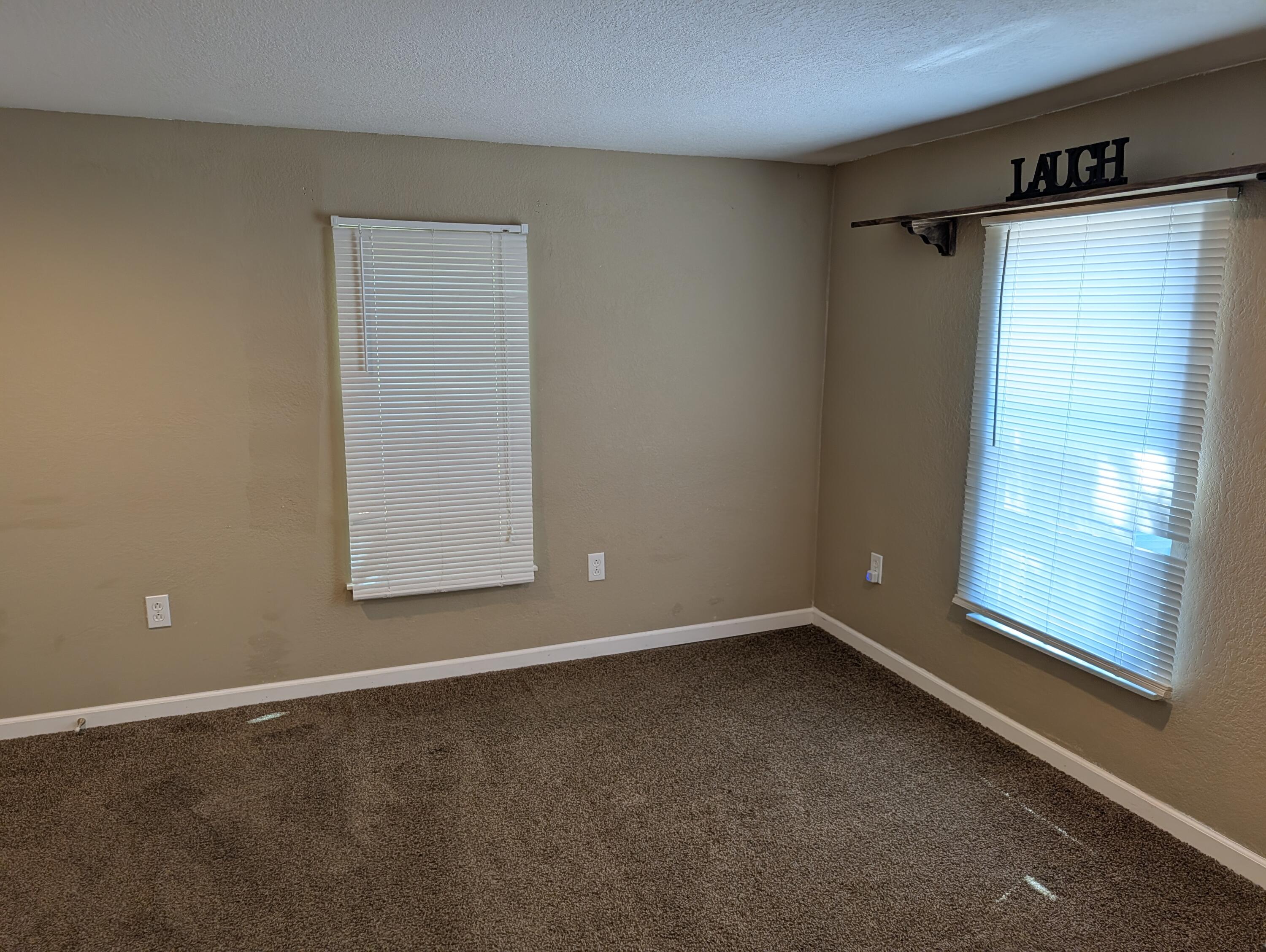 Photo 6 - Residential for sale – 1001 E Chestnut Street  Bolivar, MO