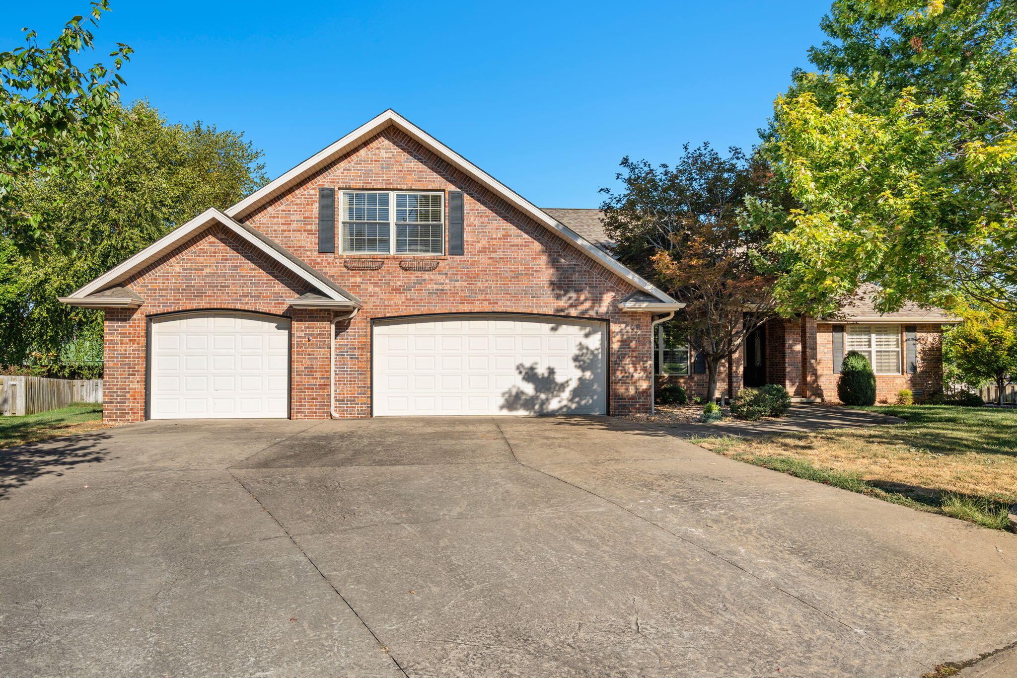 Photo 3 - Residential for sale – 709 N Zion Way  Nixa, MO