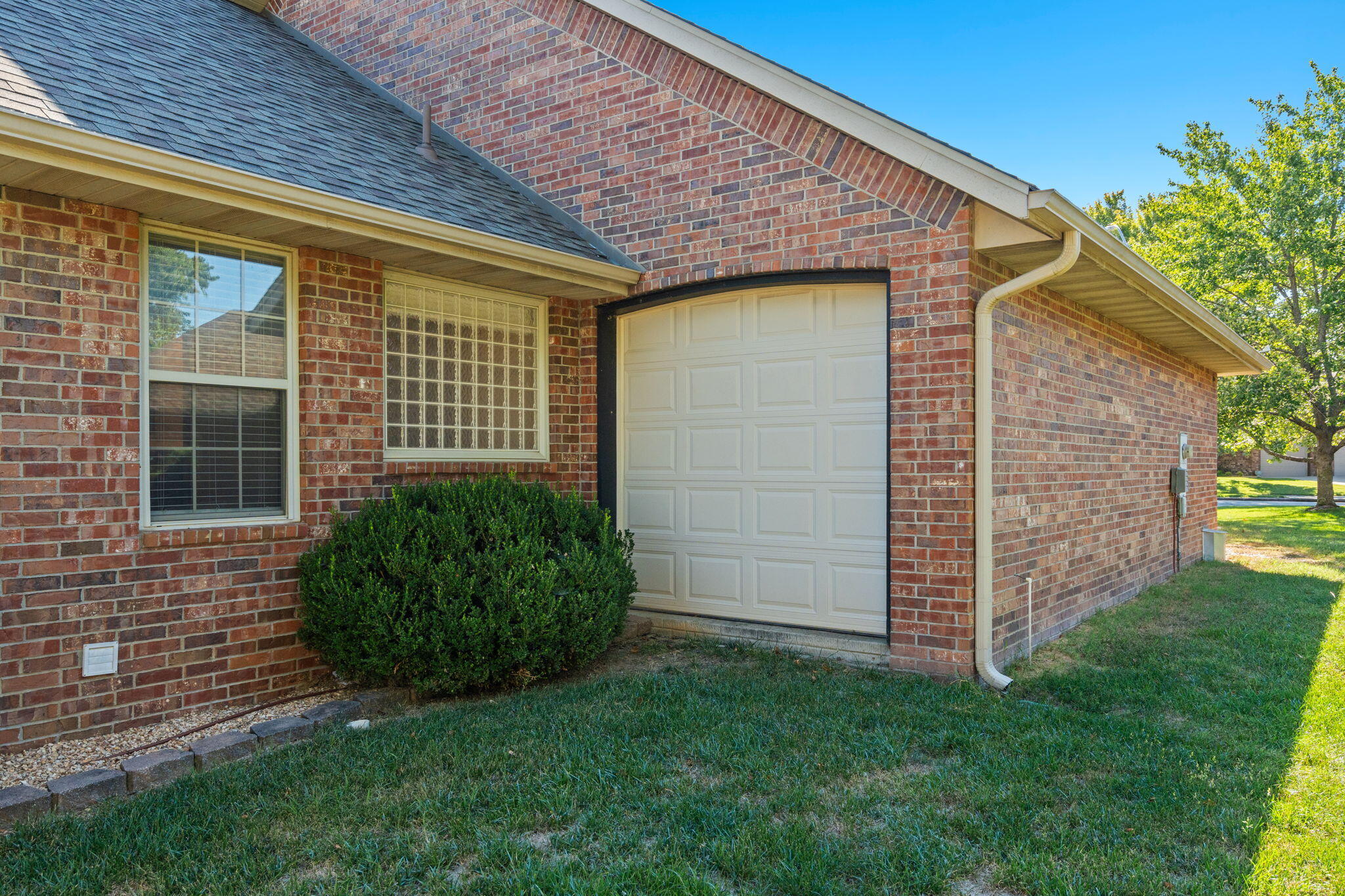 Photo 4 - Residential for sale – 709 N Zion Way  Nixa, MO