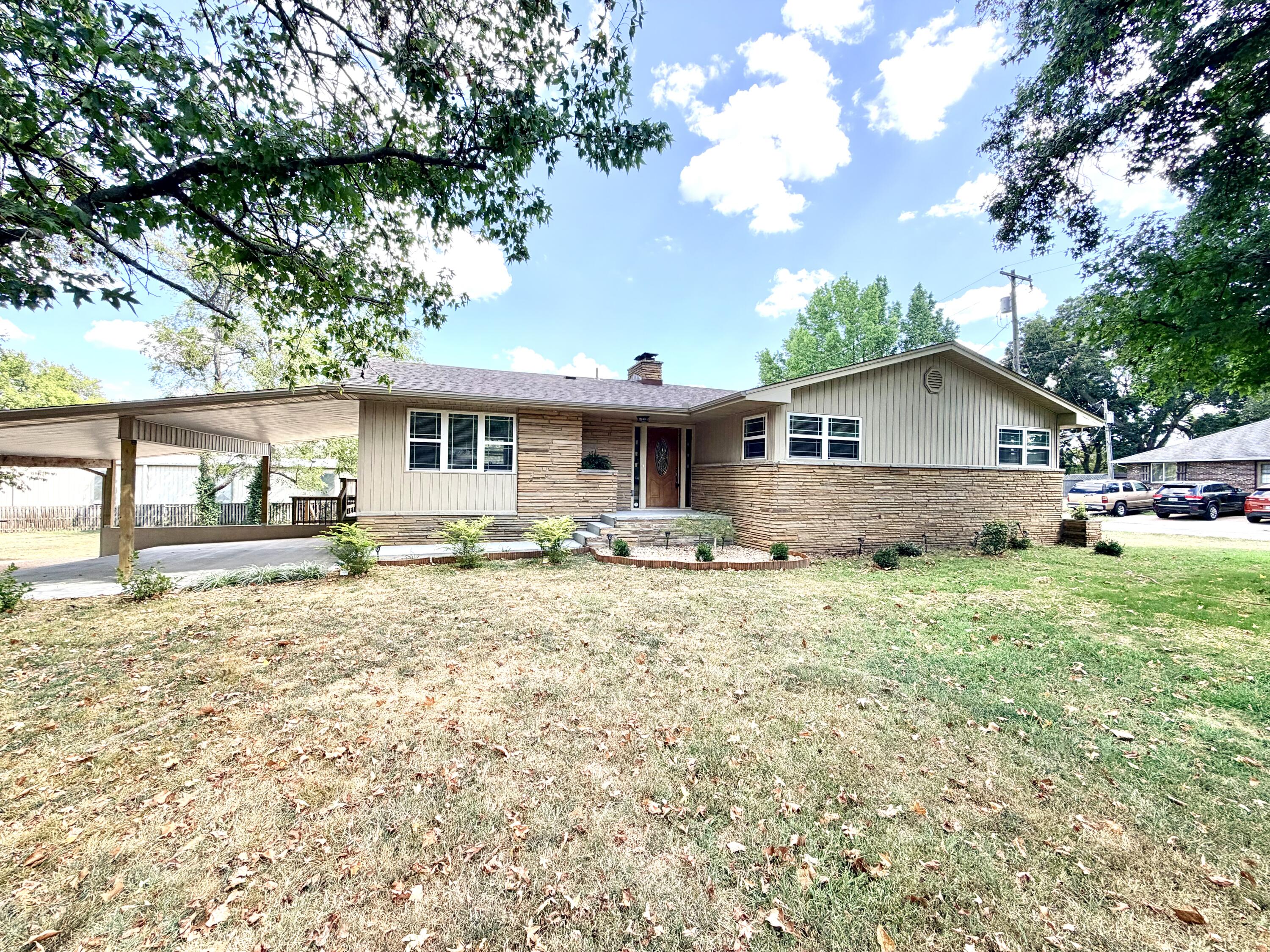 Photo 54 - Residential for sale – 1424 S Jefferson Avenue  Aurora, MO