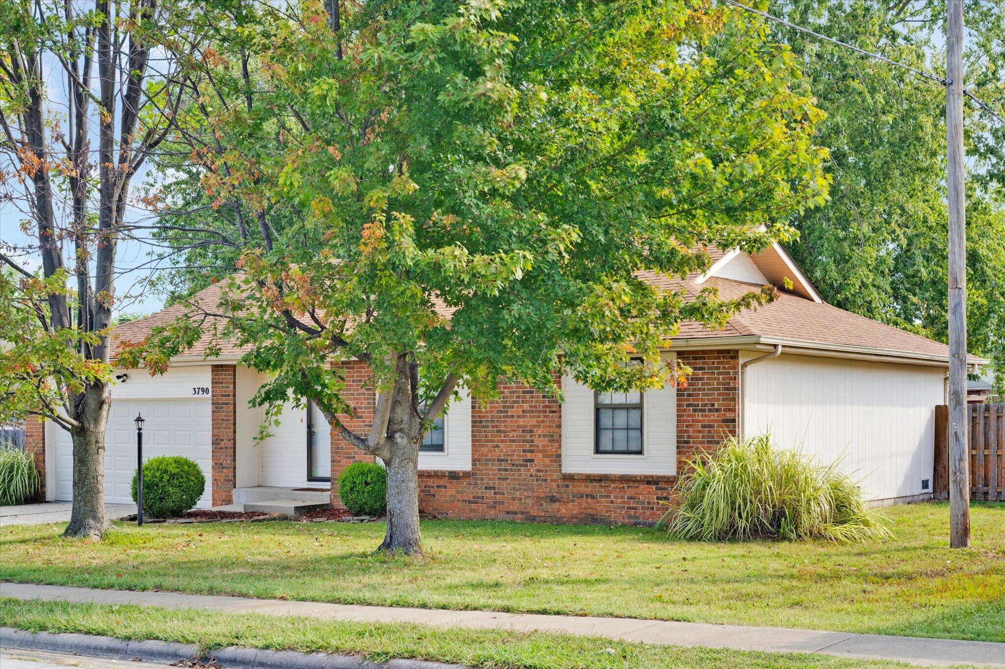 Photo 5 - Residential for sale – 3790 S Colgate Avenue  Springfield, MO