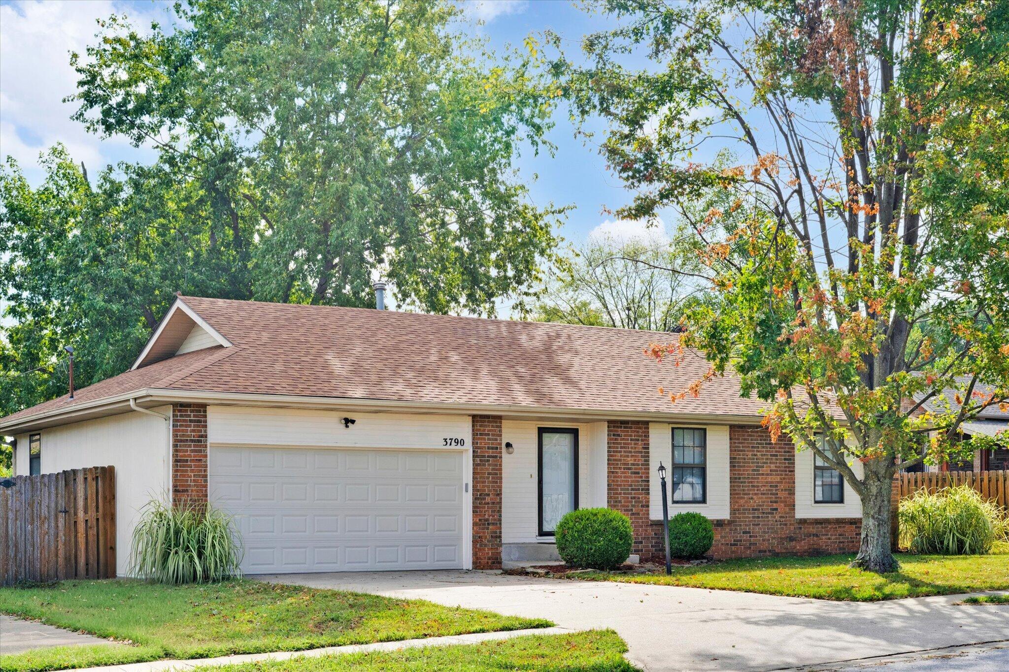 Photo 3 - Residential for sale – 3790 S Colgate Avenue  Springfield, MO