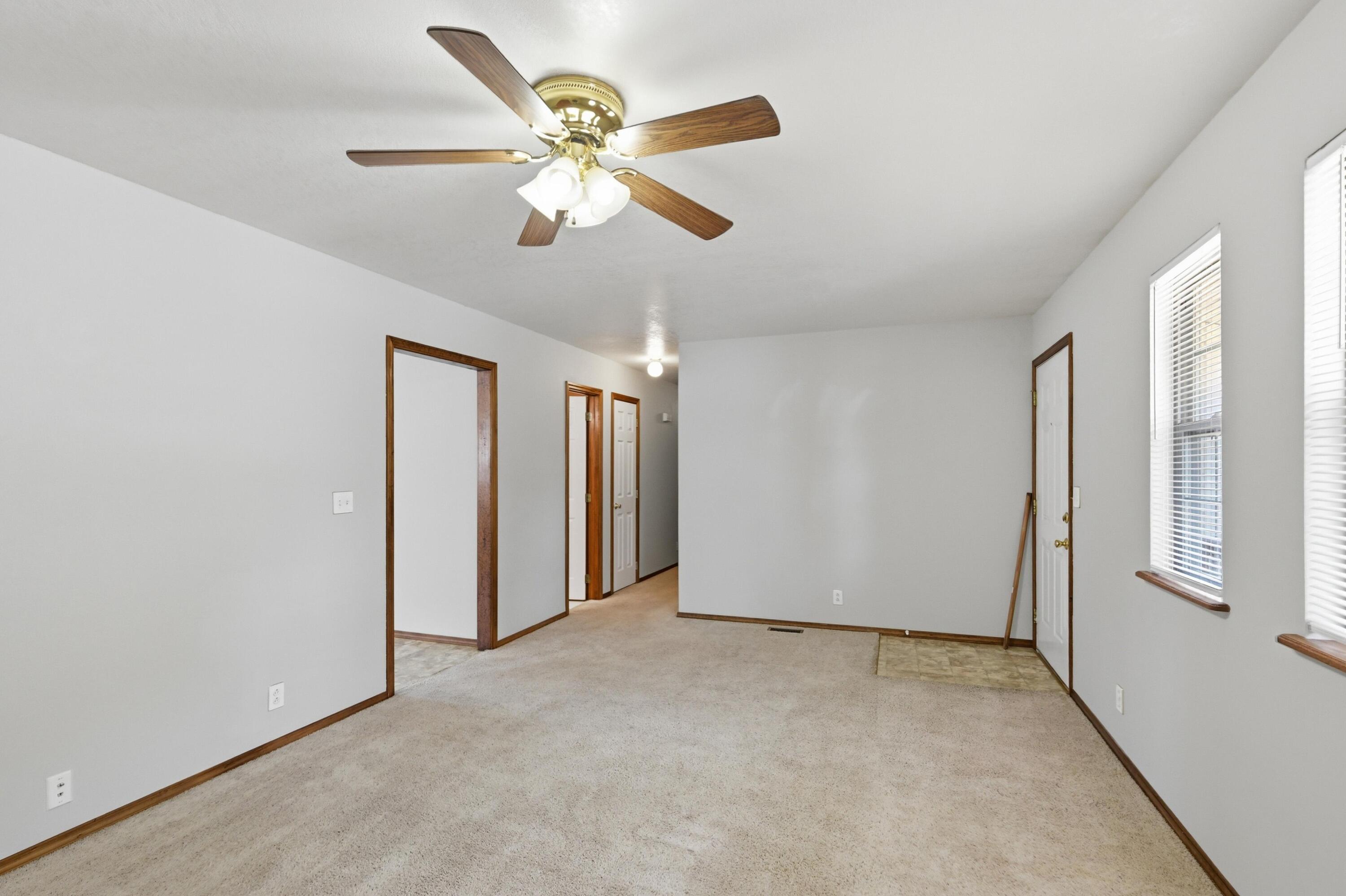 Photo 12 - Residential for sale – 1808  Rachel Drive  Neosho, MO