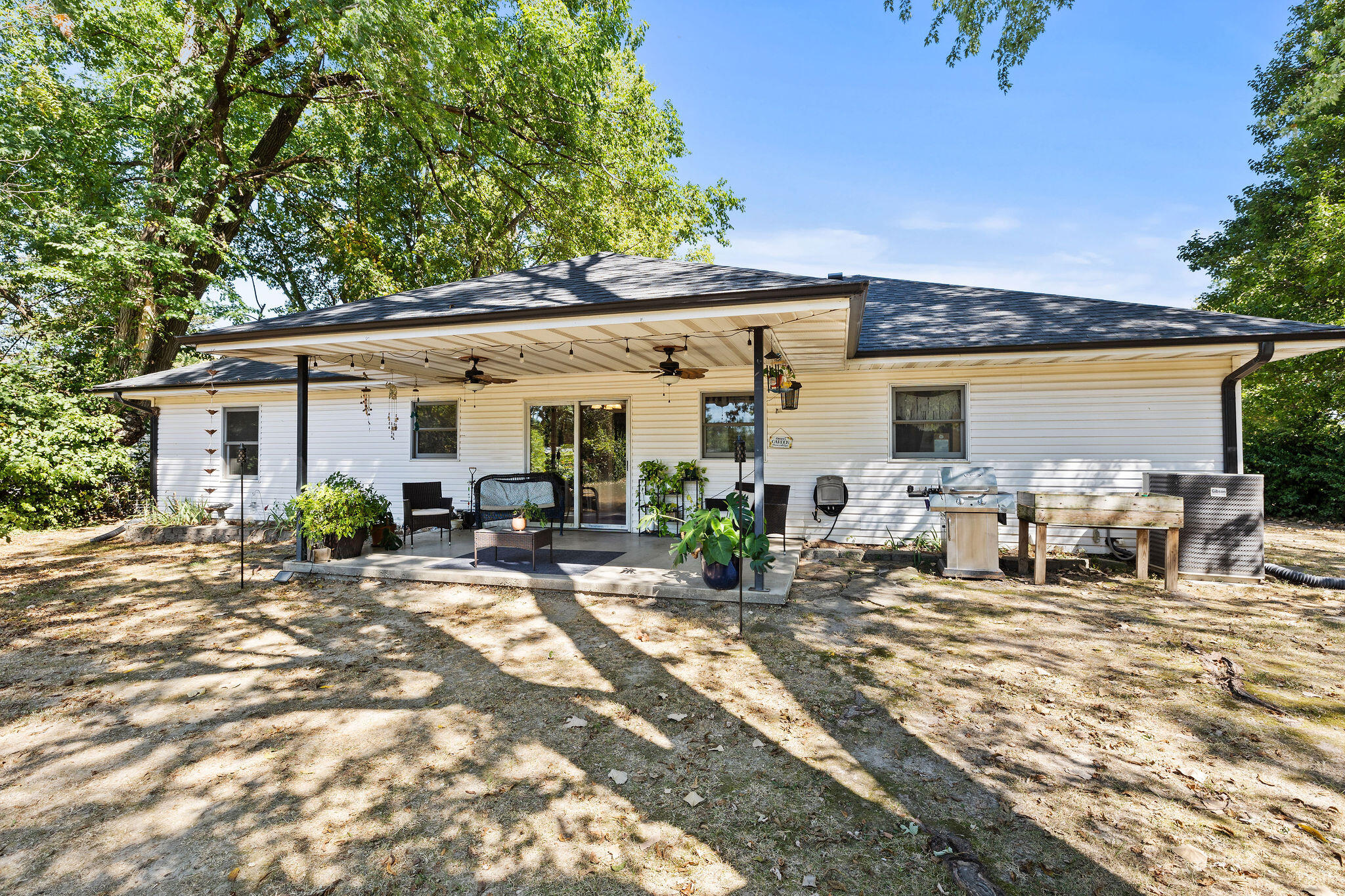 Photo 23 - Residential for sale – 714 E Van Buren Street  Bolivar, MO