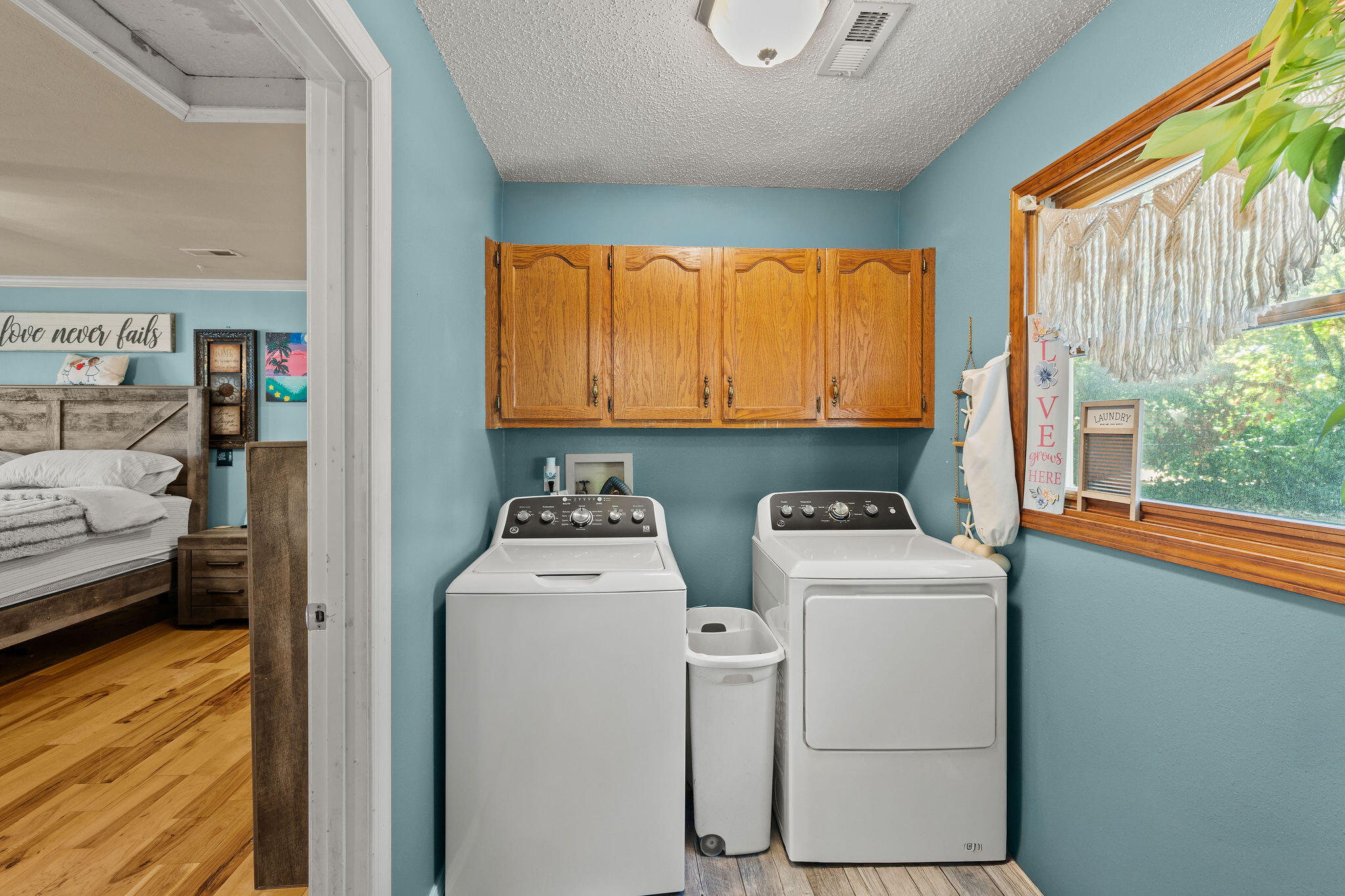 Photo 13 - Residential for sale – 714 E Van Buren Street  Bolivar, MO