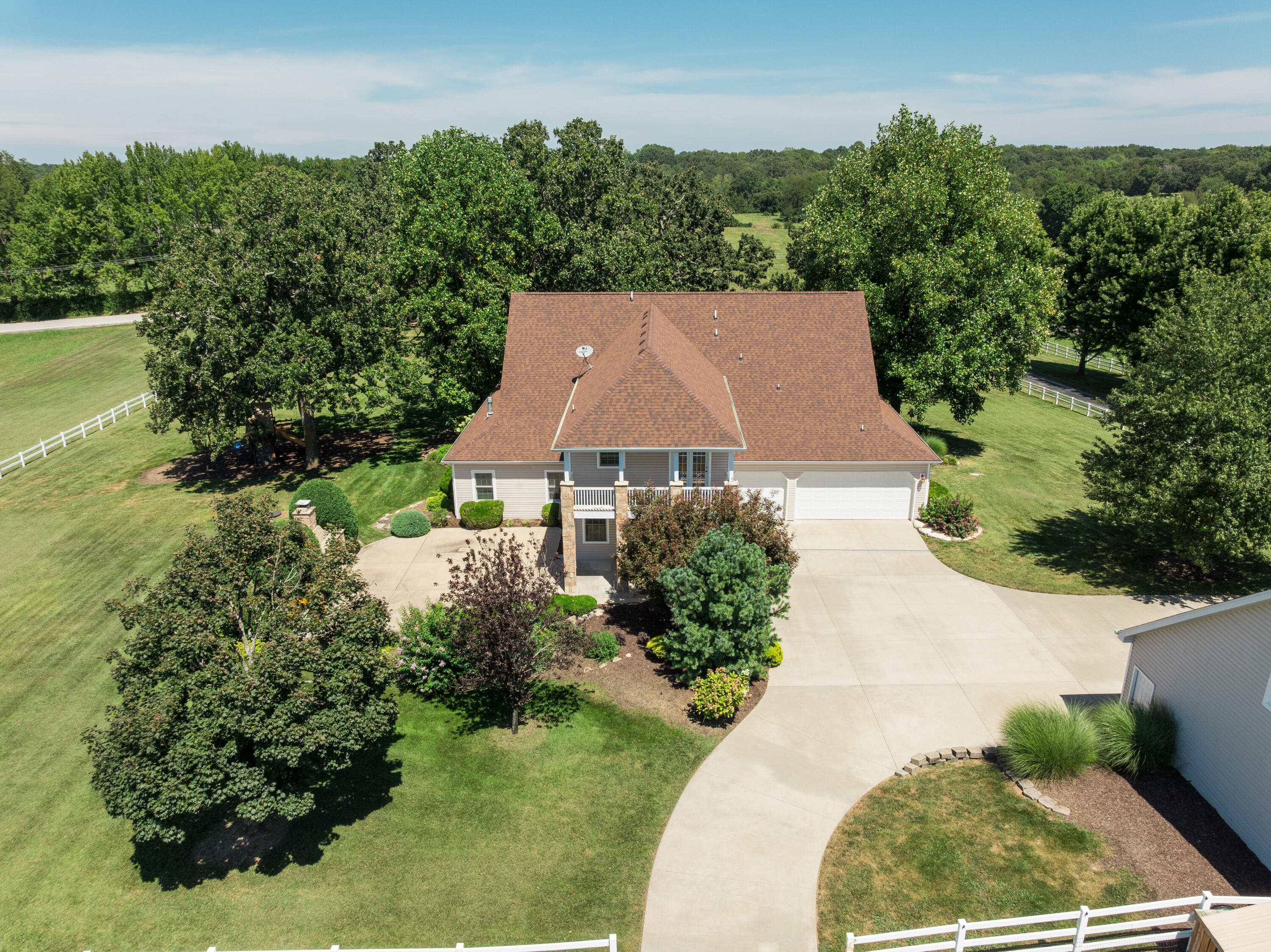 Photo 123 - Residential for sale – 4207 S Cheyenne Lane  Rogersville, MO