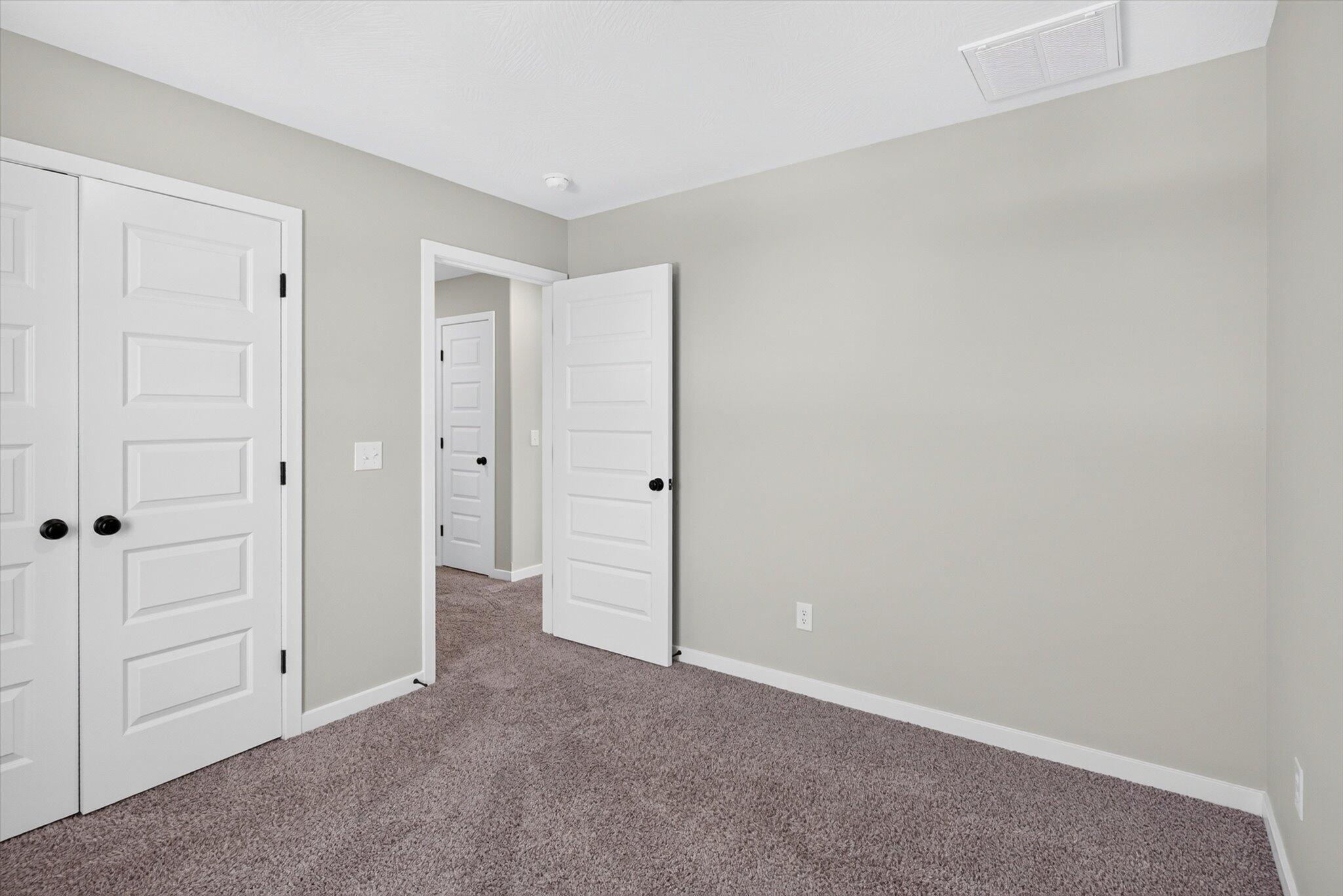 Photo 23 - Residential for sale – 887 S Parkside Circle  Nixa, MO