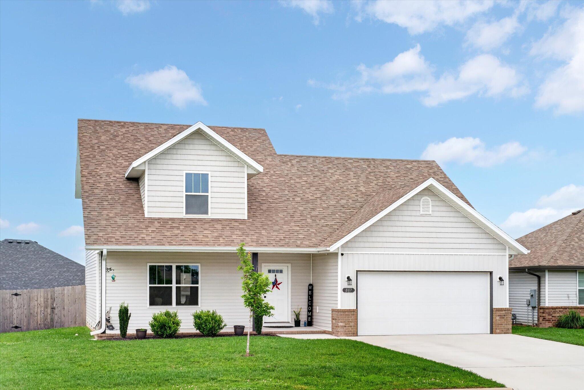 Photo 3 - Residential for sale – 887 S Parkside Circle  Nixa, MO
