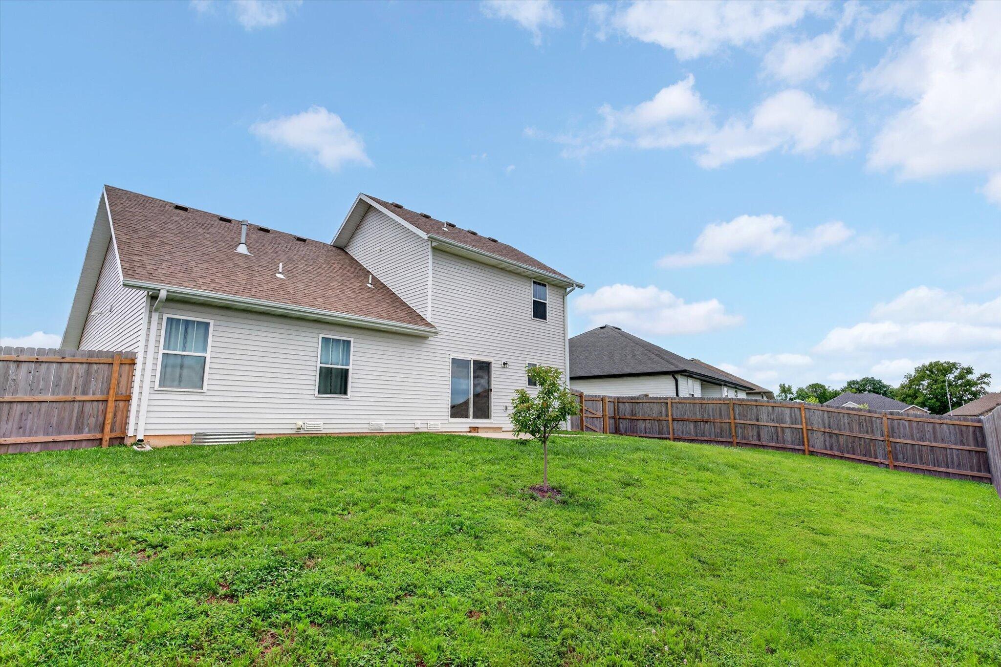 Photo 30 - Residential for sale – 887 S Parkside Circle  Nixa, MO