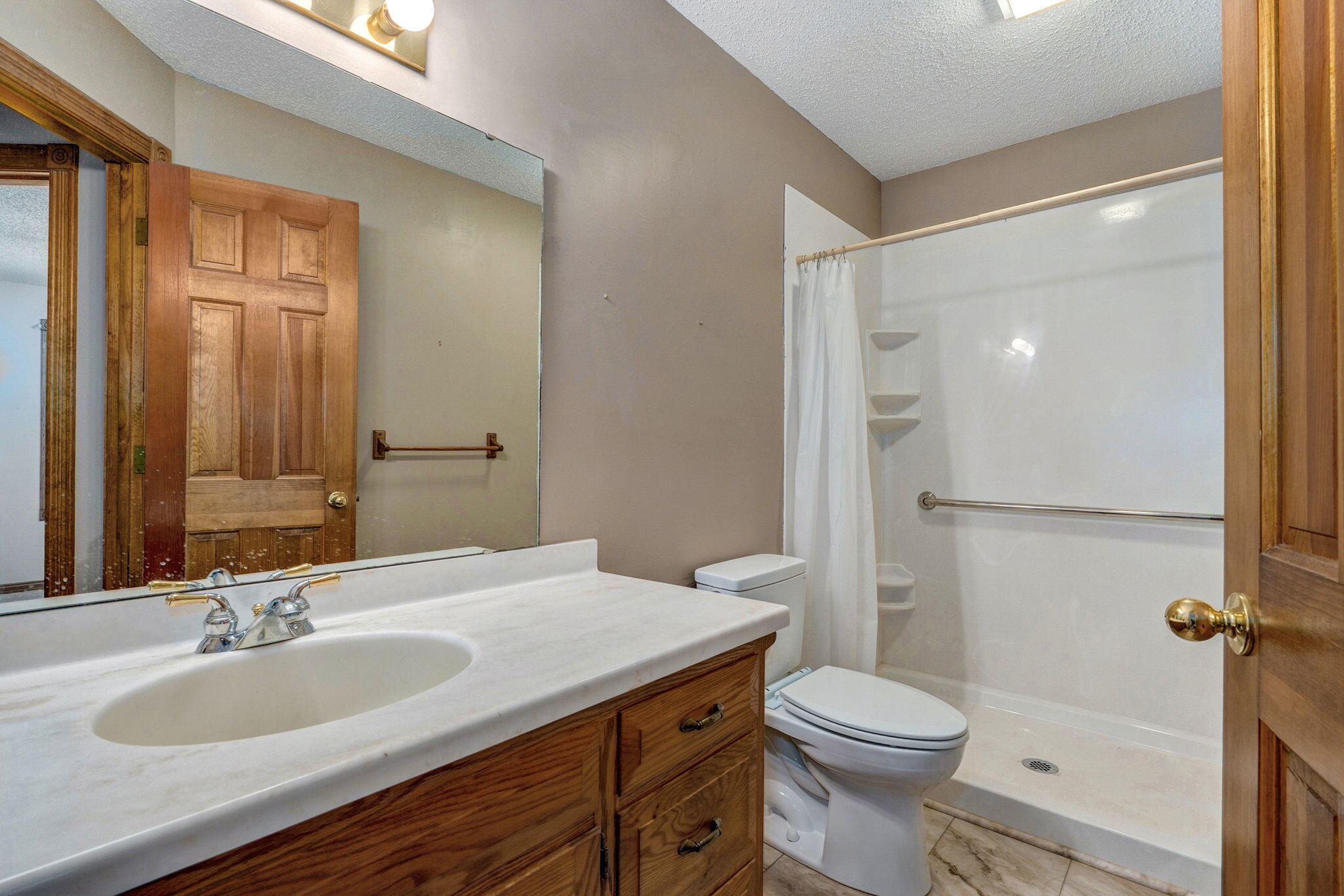 Photo 33 - Residential for sale – 1476 E Peartree Drive  Ozark, MO