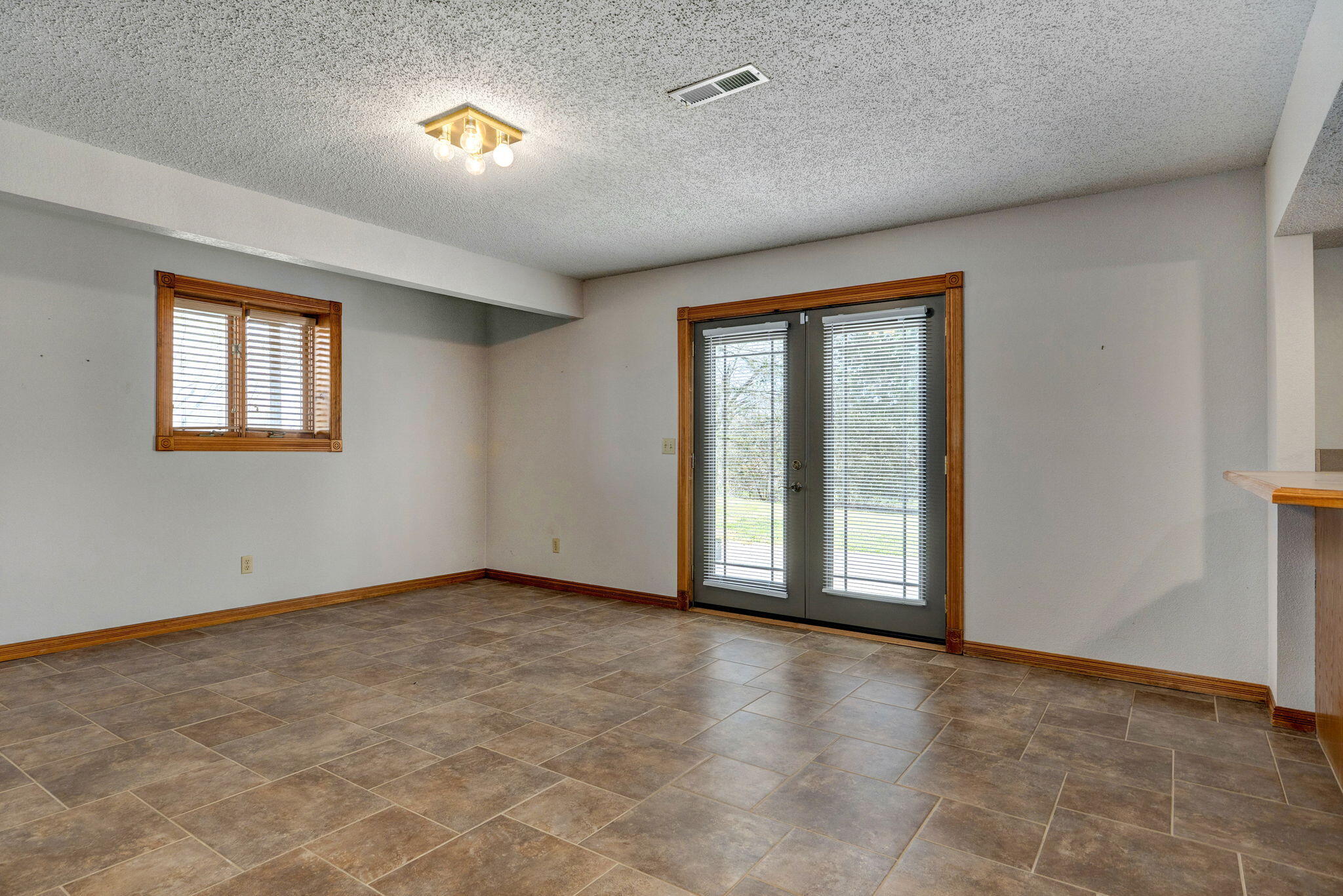 Photo 39 - Residential for sale – 1476 E Peartree Drive  Ozark, MO