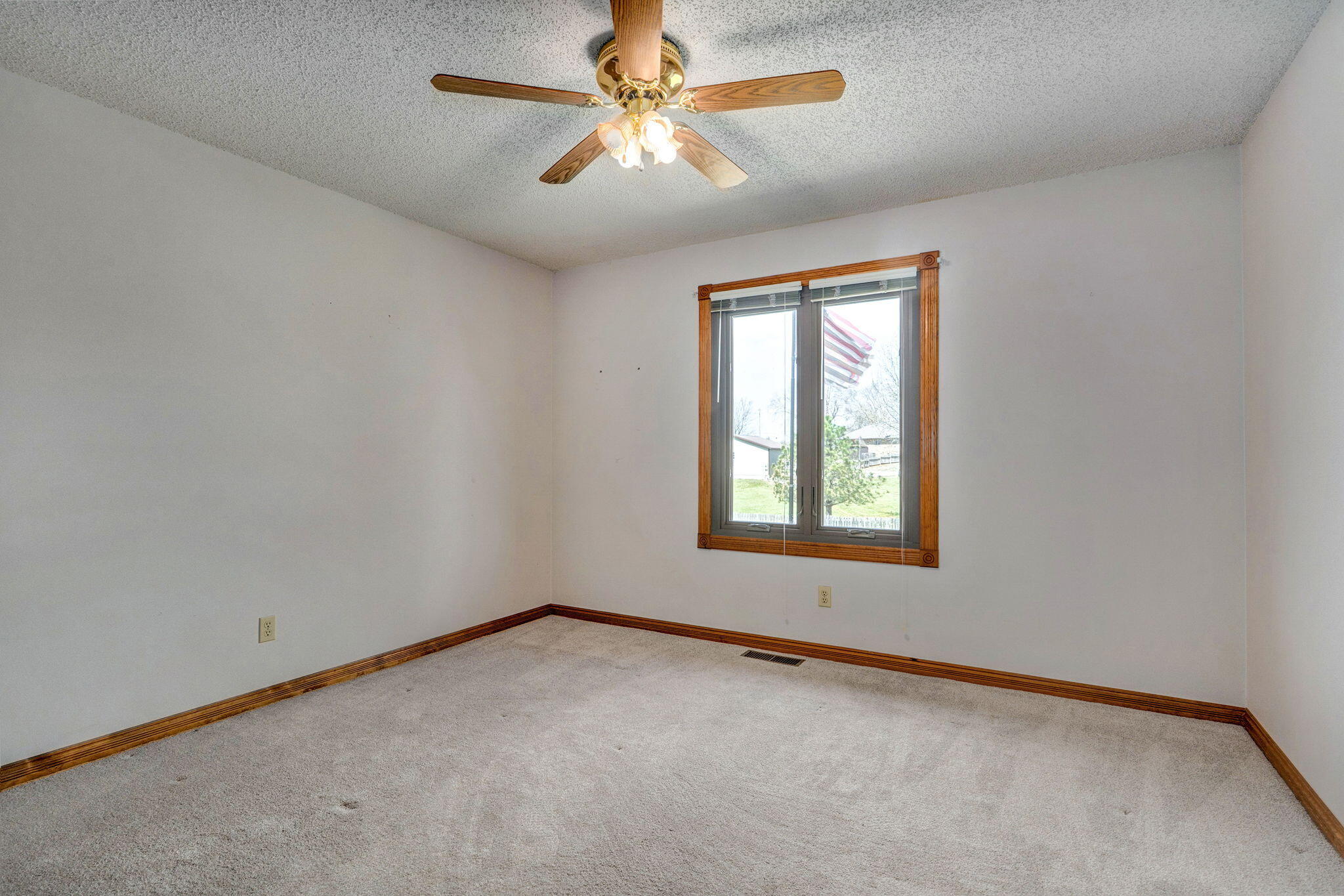 Photo 30 - Residential for sale – 1476 E Peartree Drive  Ozark, MO