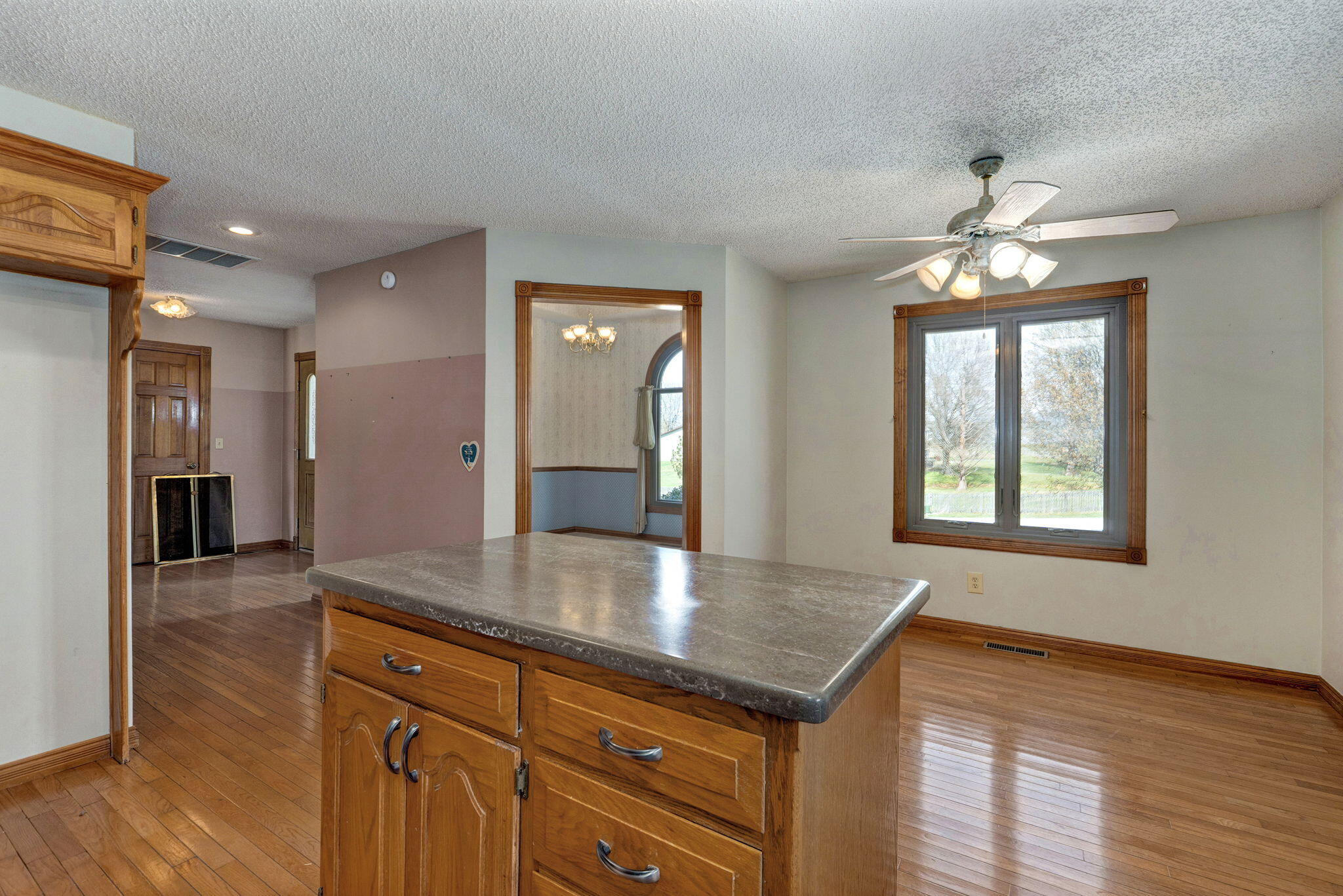 Photo 12 - Residential for sale – 1476 E Peartree Drive  Ozark, MO