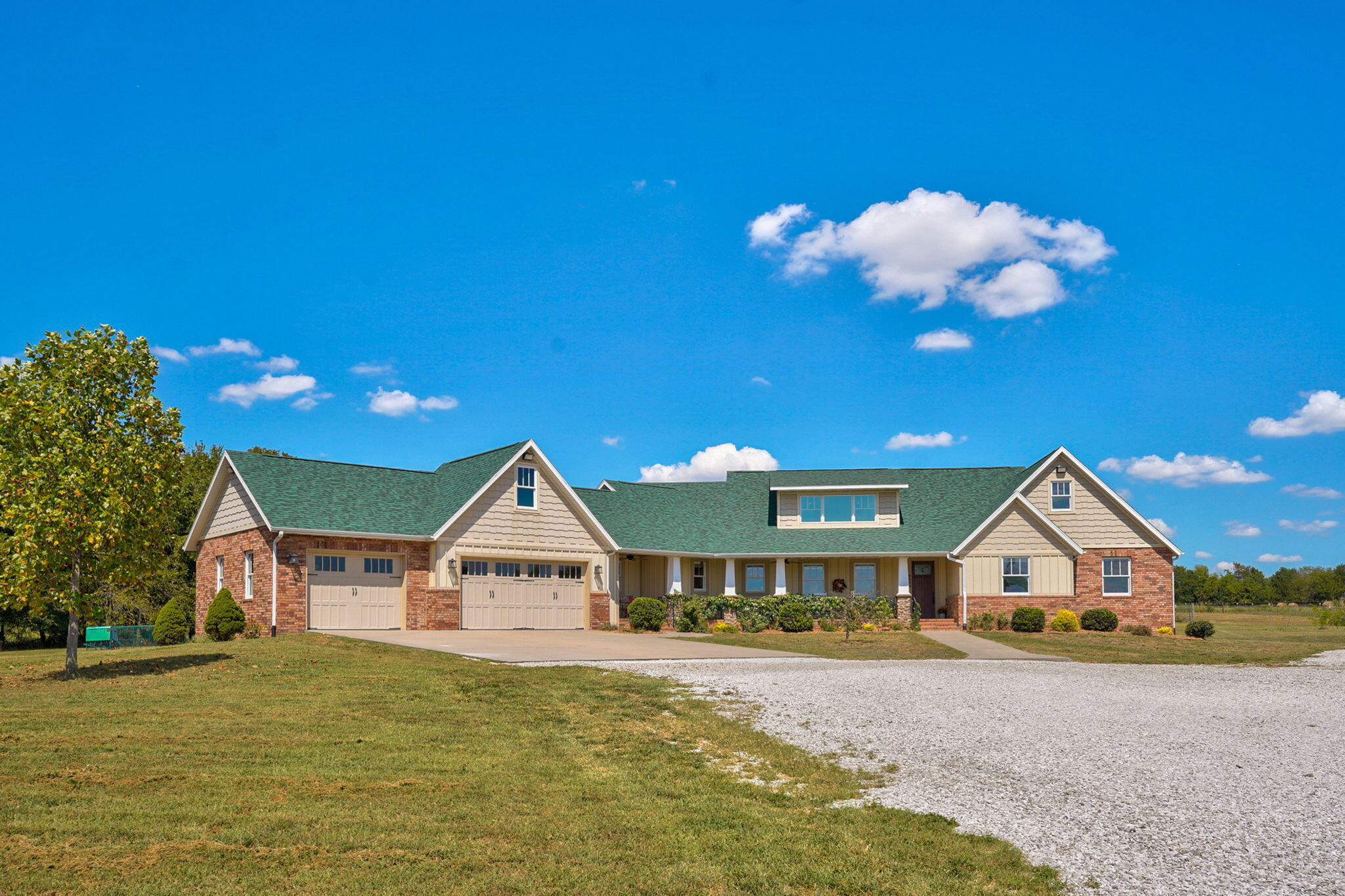 Photo 13 - Residential for sale – 8689 W Farm Rd 194   Republic, MO