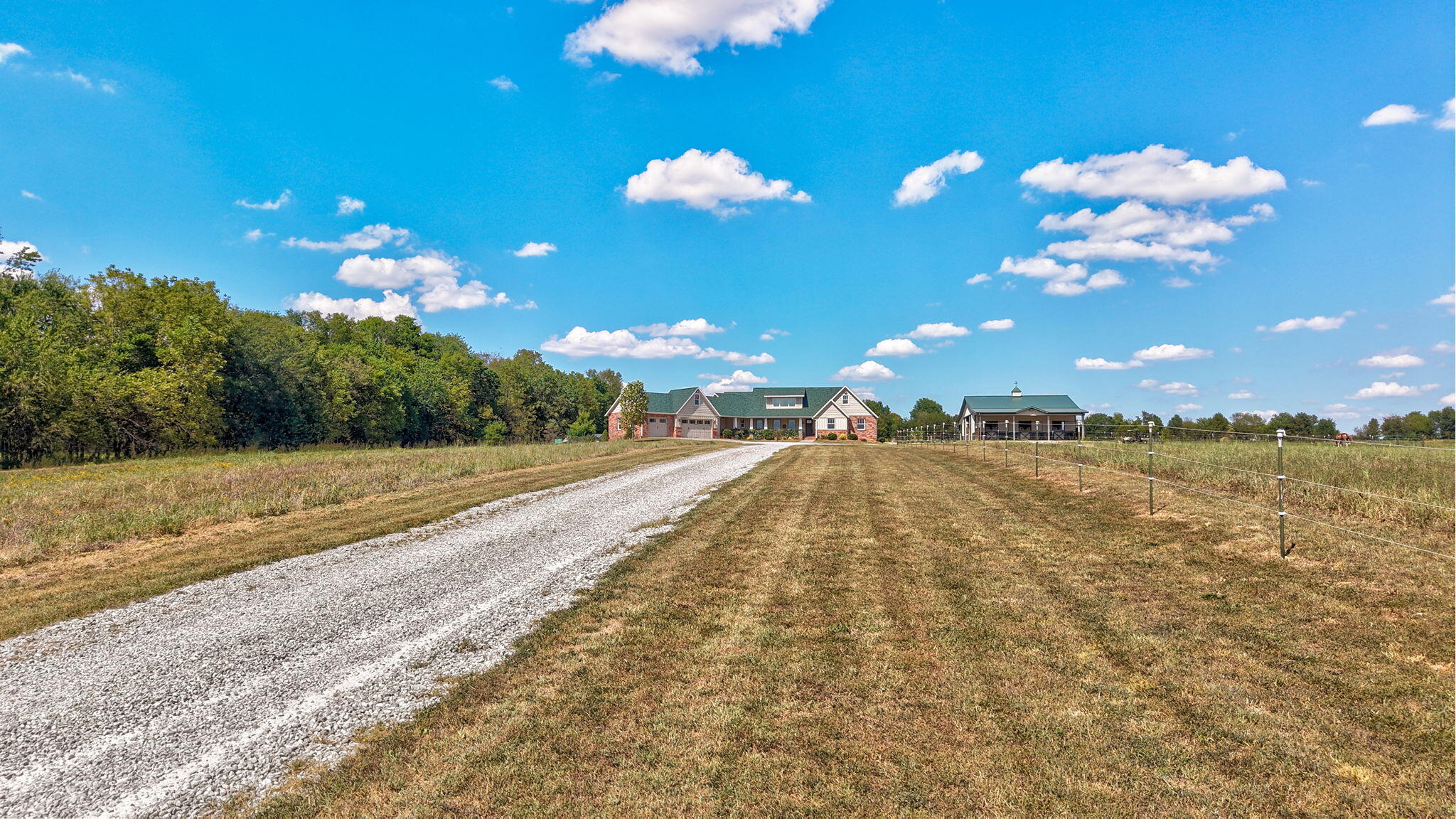 Photo 2 - Residential for sale – 8689 W Farm Rd 194   Republic, MO
