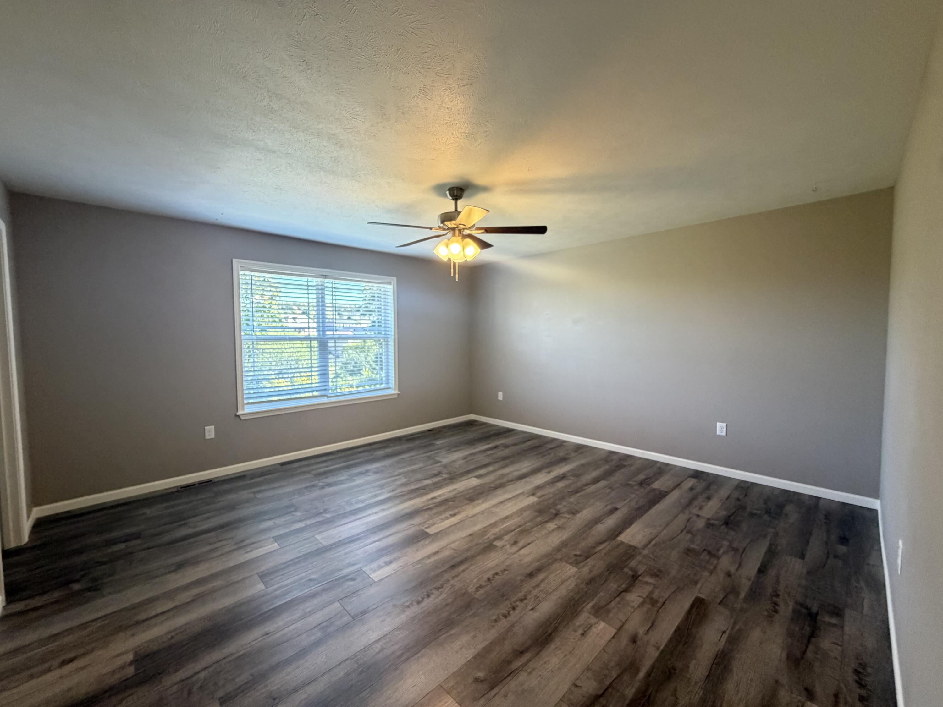 Photo 10 - Residential for sale – 315  Sunrise   Branson, MO