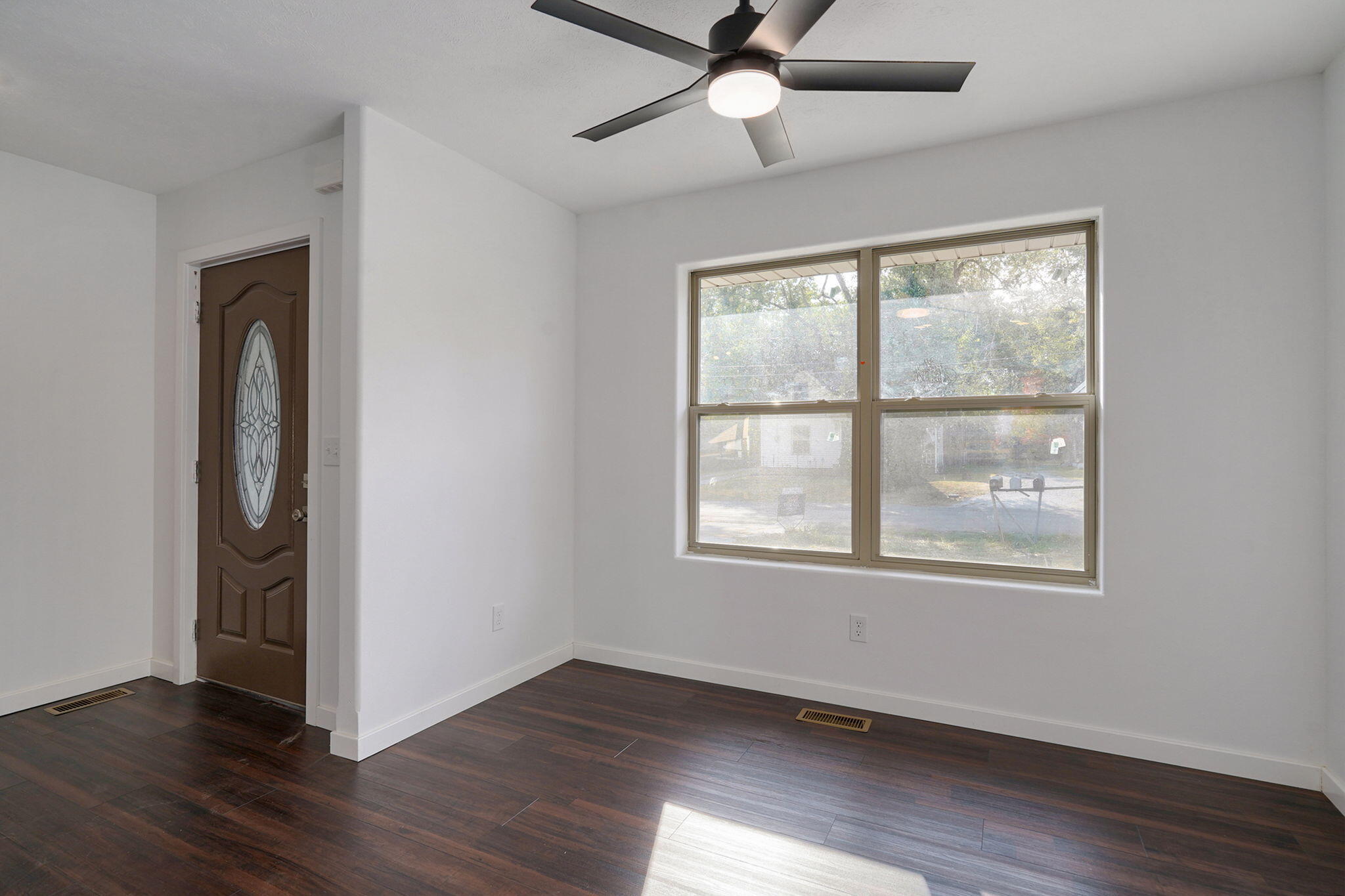 Photo 13 - Residential for sale – 746 N Brown Avenue  Springfield, MO