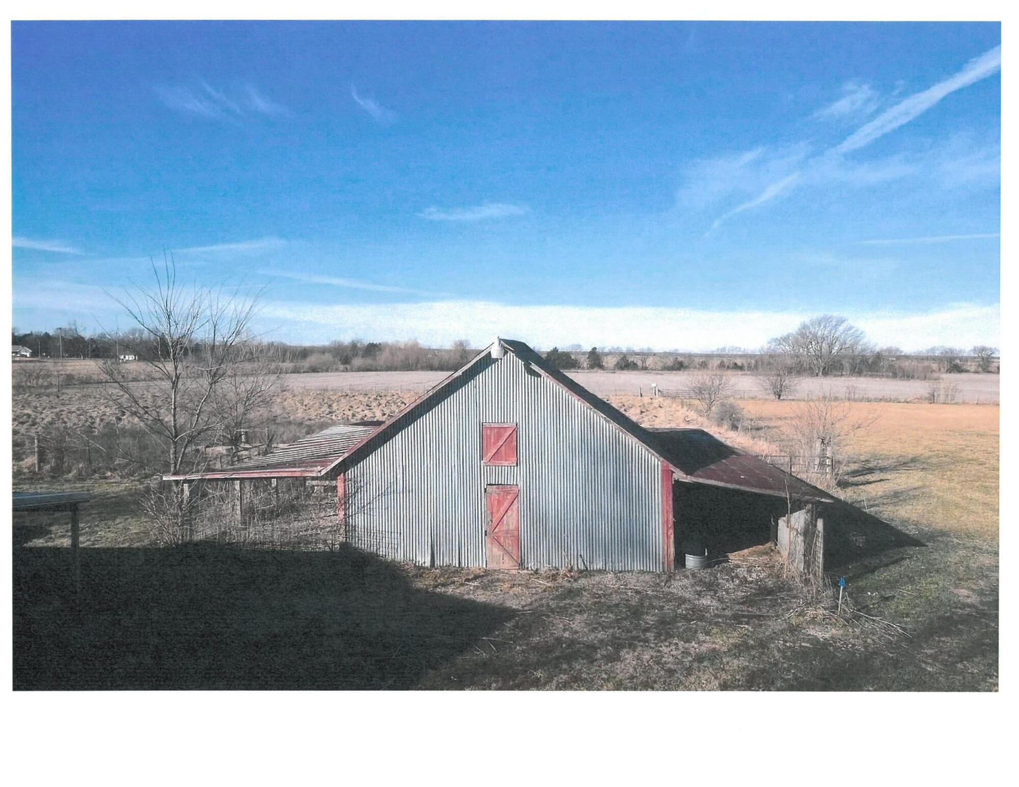 Photo 9 - Residential for sale – 22160  Main Street  Weaubleau, MO