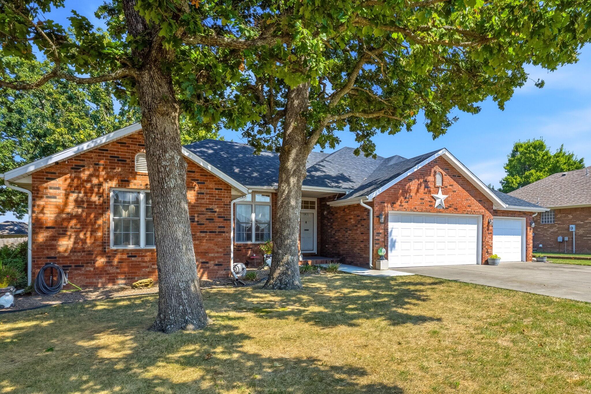 Photo 26 - Residential for sale – 705 W Bryant Street  Nixa, MO