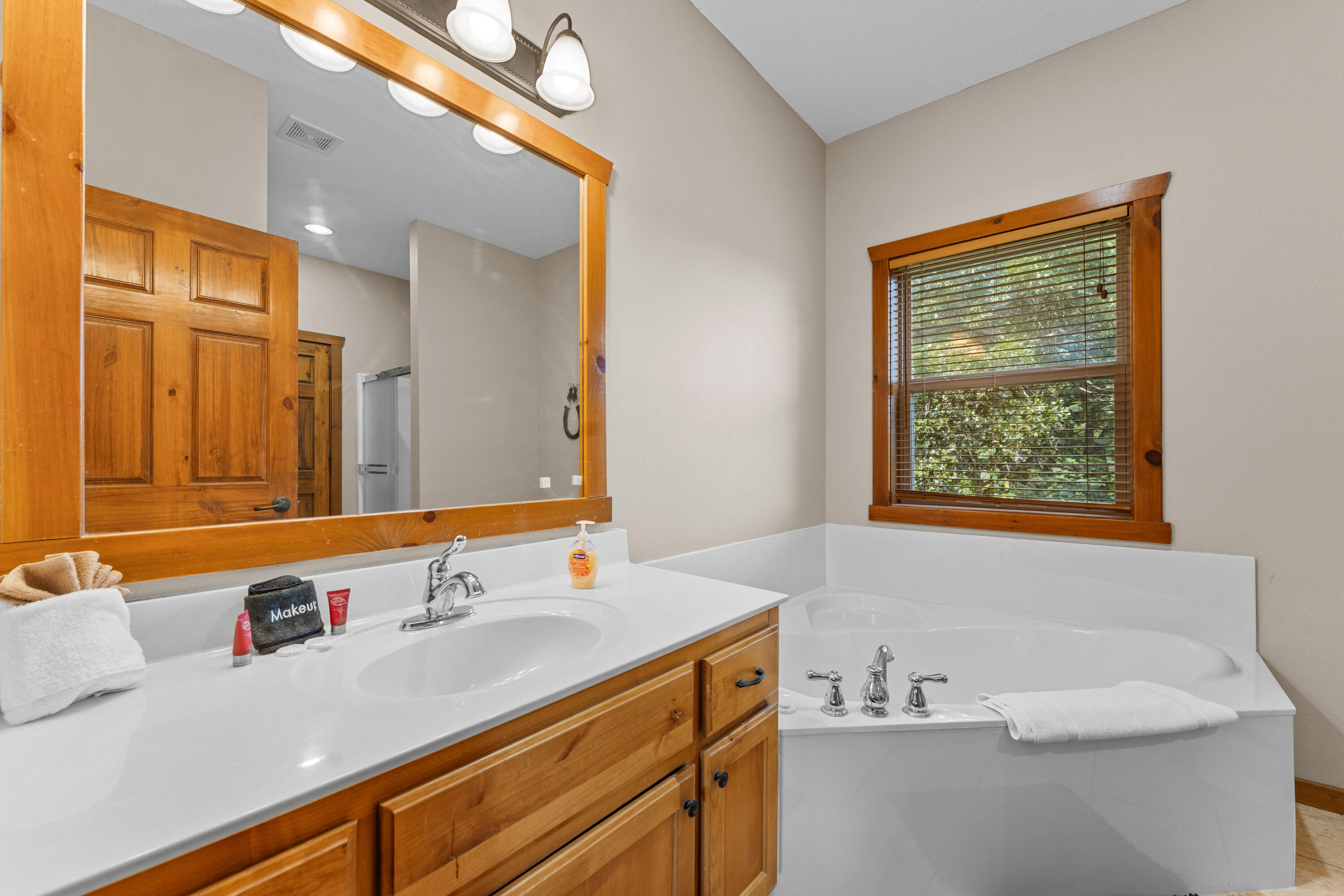 Photo 33 - Residential for sale – 349  Willow Oak Lane  Branson, MO