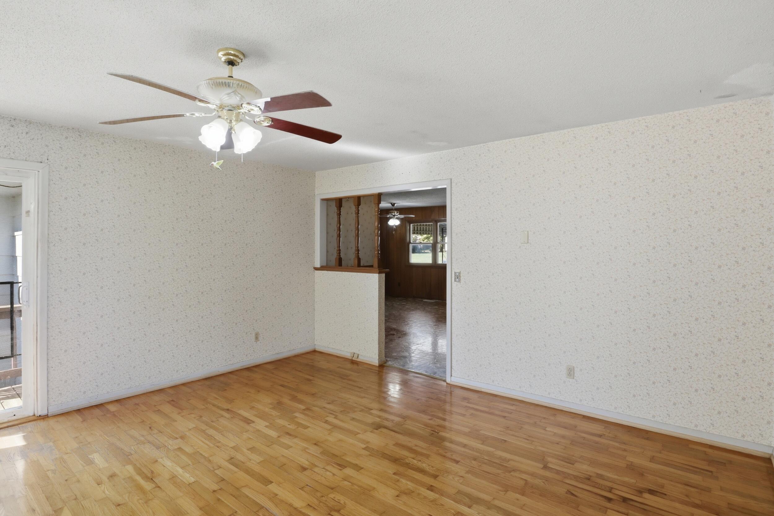 Photo 8 - Residential for sale – 734 S Spruce Street  Buffalo, MO