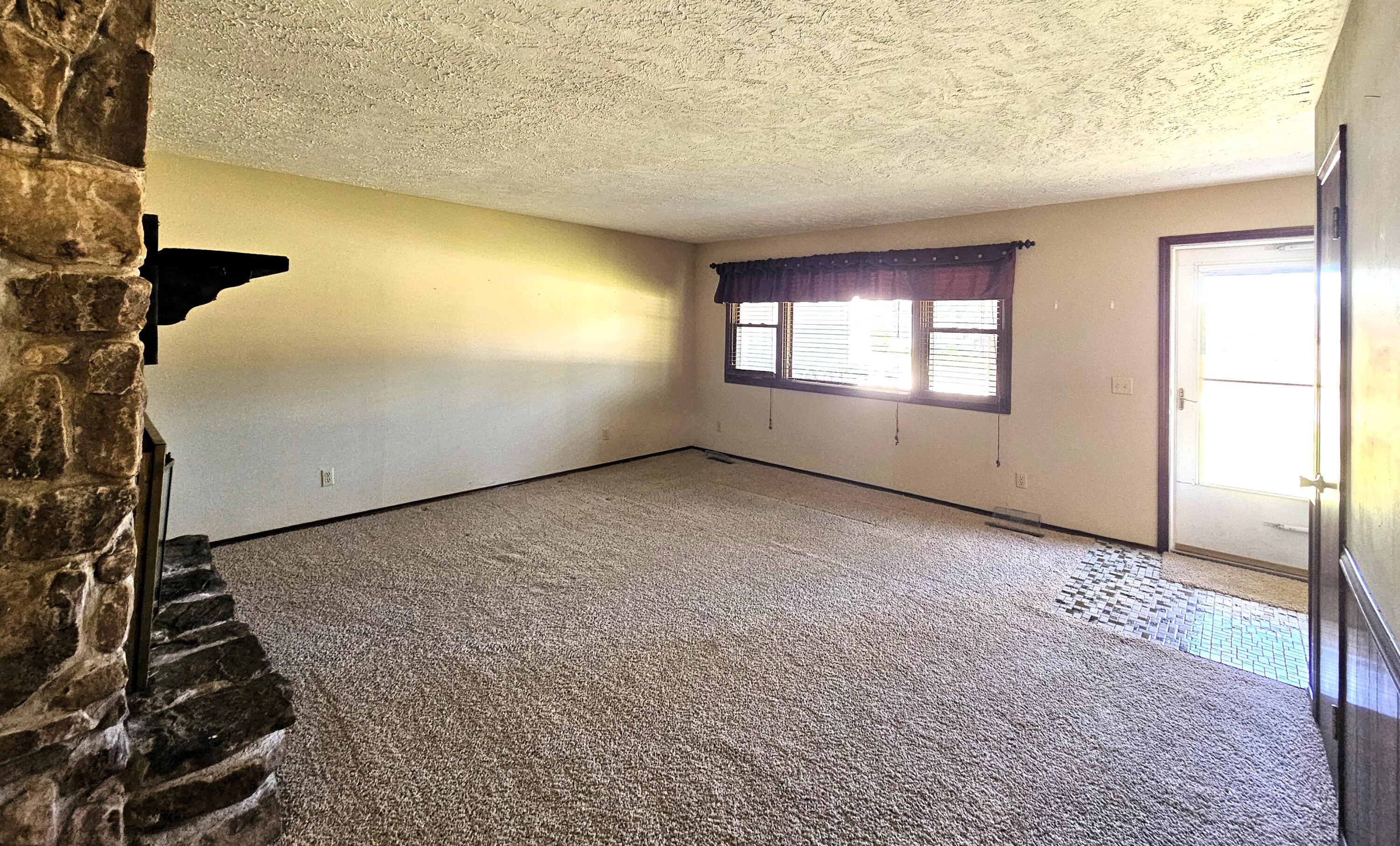 Photo 16 - Residential for sale – 713 S Locust Street  Buffalo, MO