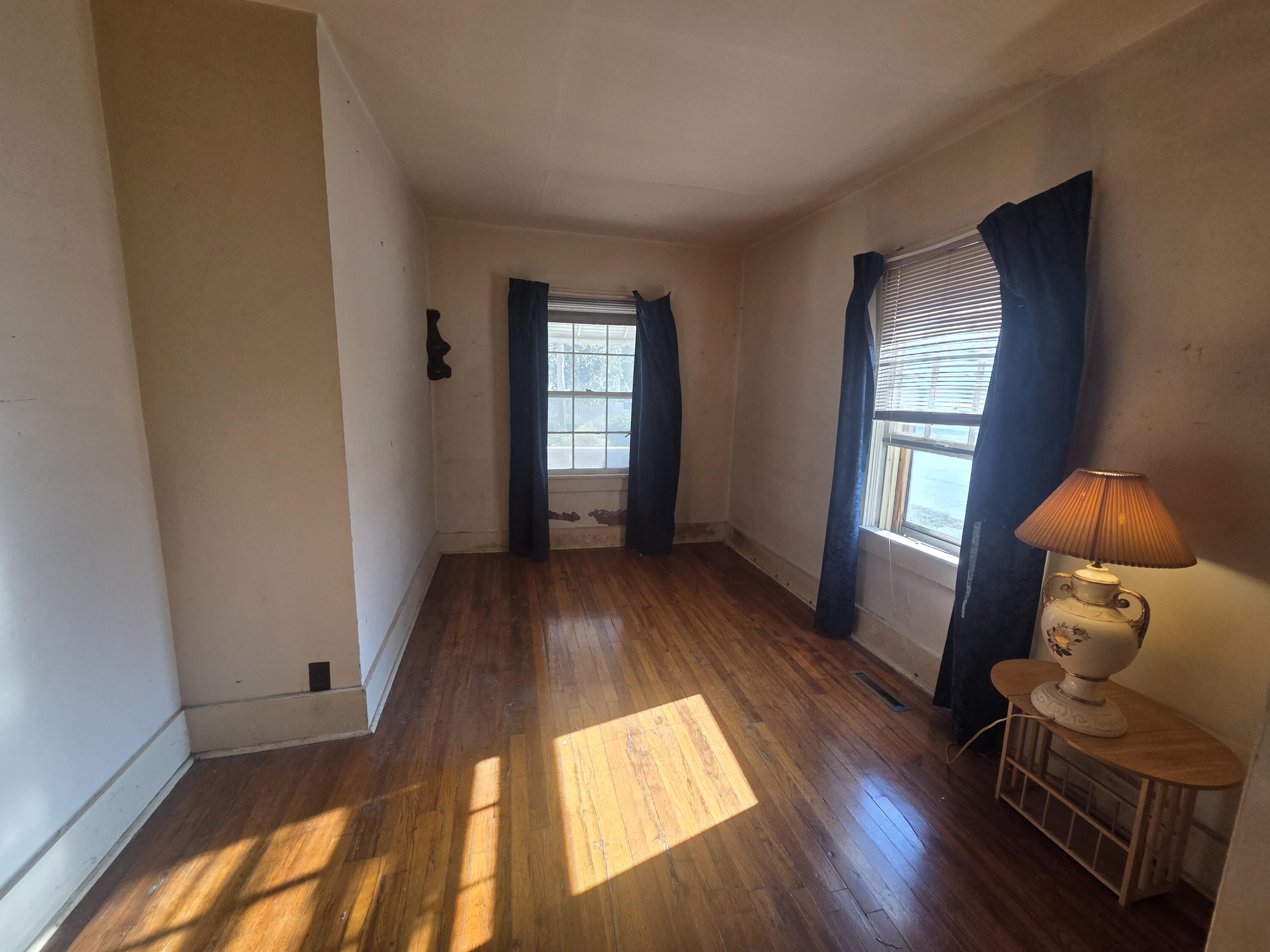 Photo 12 - Residential for sale – 537 W Calhoun Street  Springfield, MO