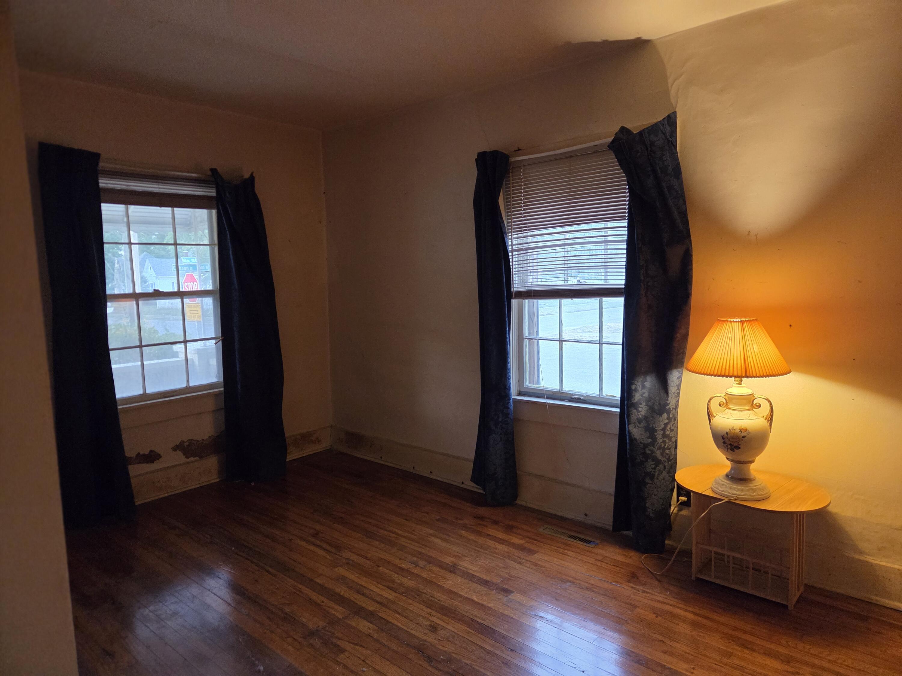 Photo 9 - Residential for sale – 537 W Calhoun Street  Springfield, MO