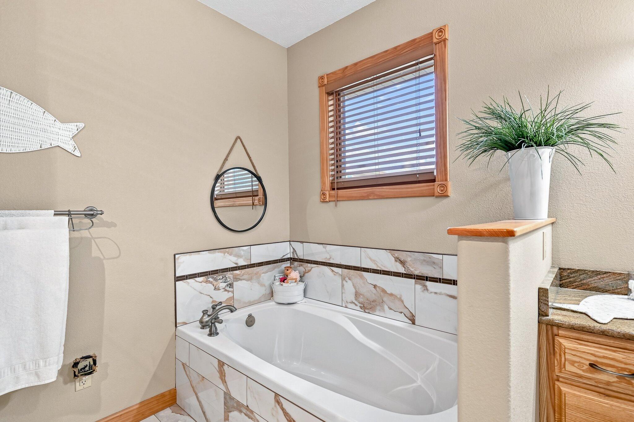 Photo 33 - Residential for sale – 99  Merlot Circle  Lampe, MO