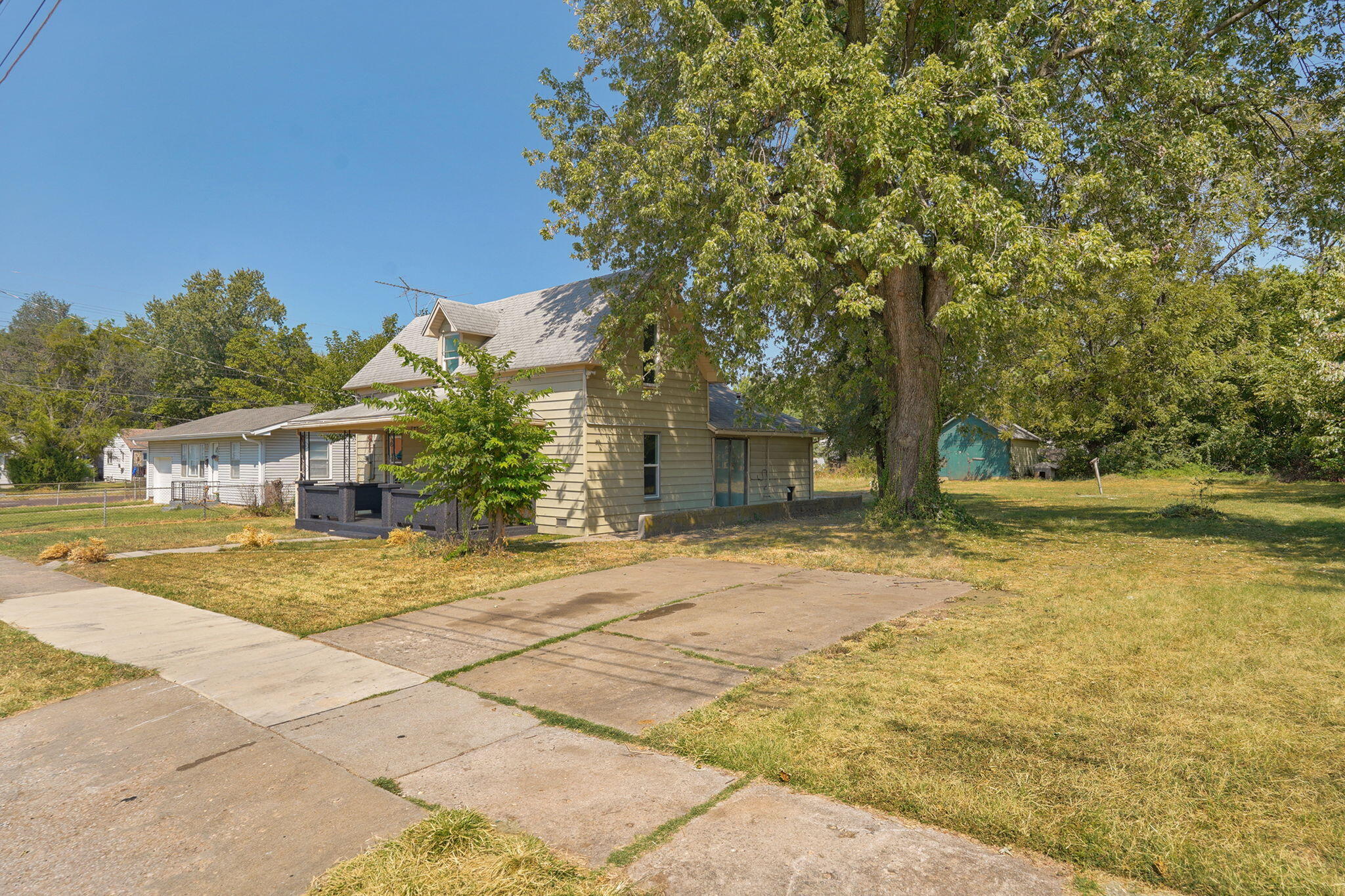 Photo 33 - Residential for sale – 2423 W Olive Street  Springfield, MO