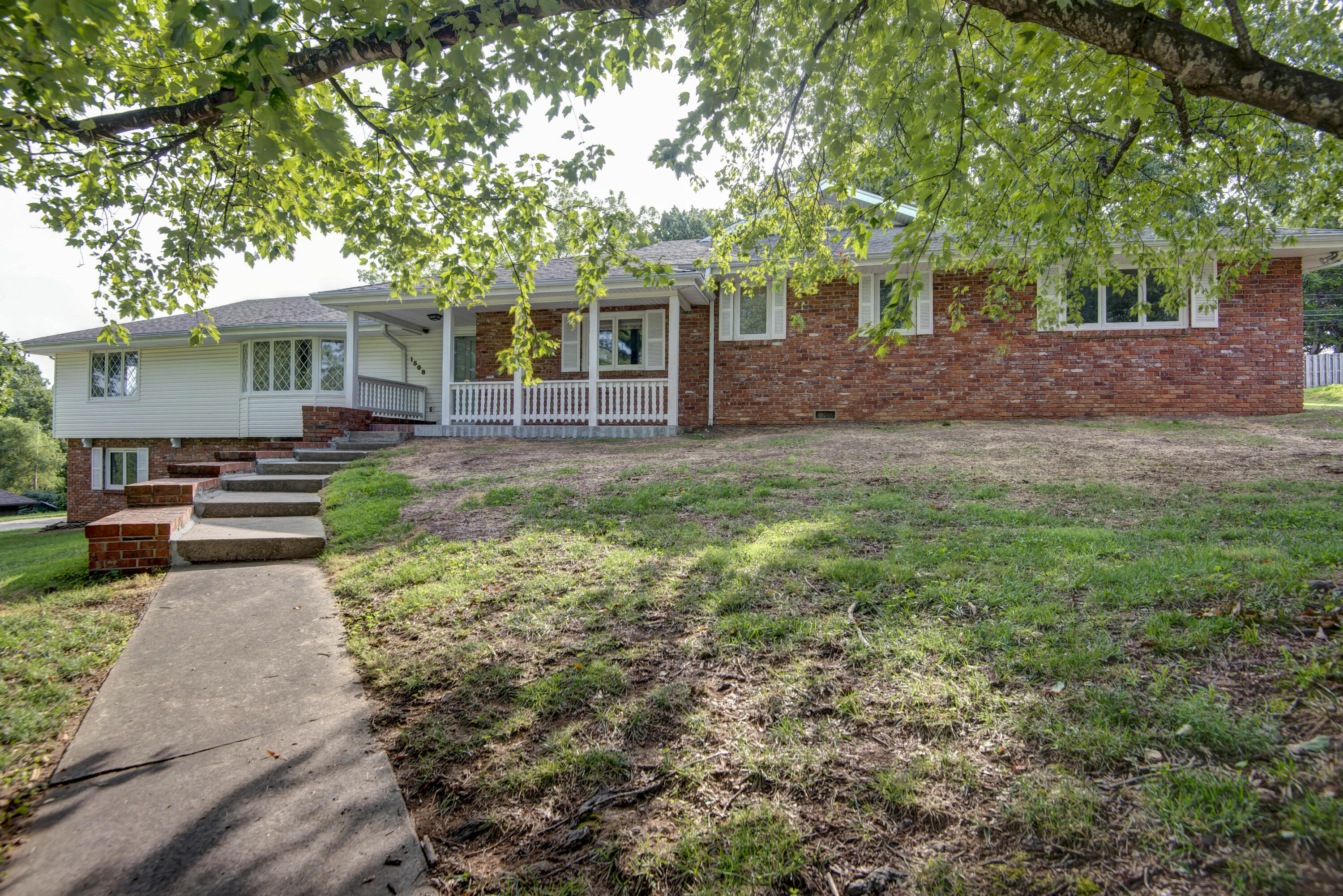 Photo 3 - Residential for sale – 1508 S Essex Road  Springfield, MO