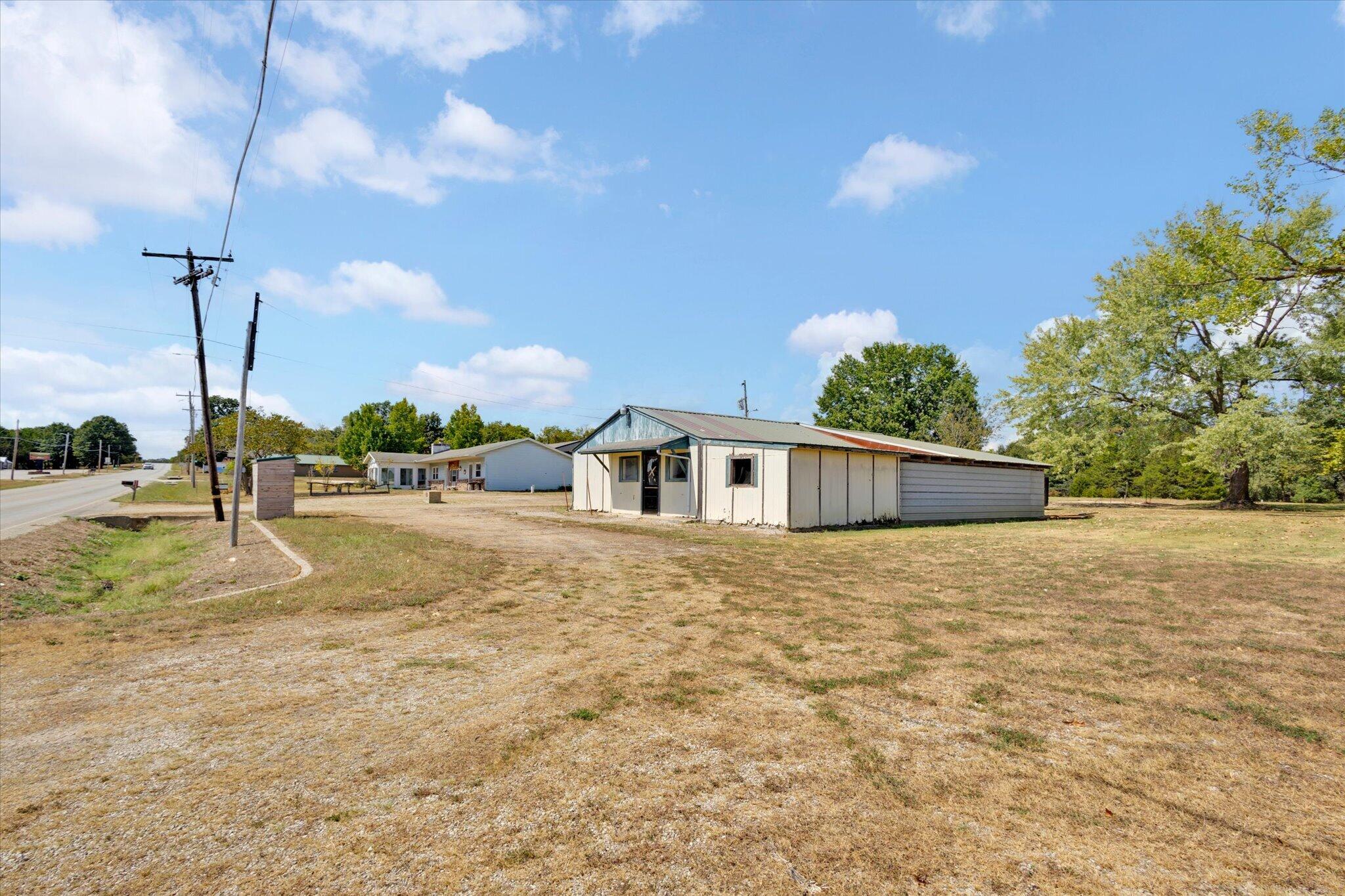 Photo 26 - Residential for sale – 21047  Missouri 254   Wheatland, MO