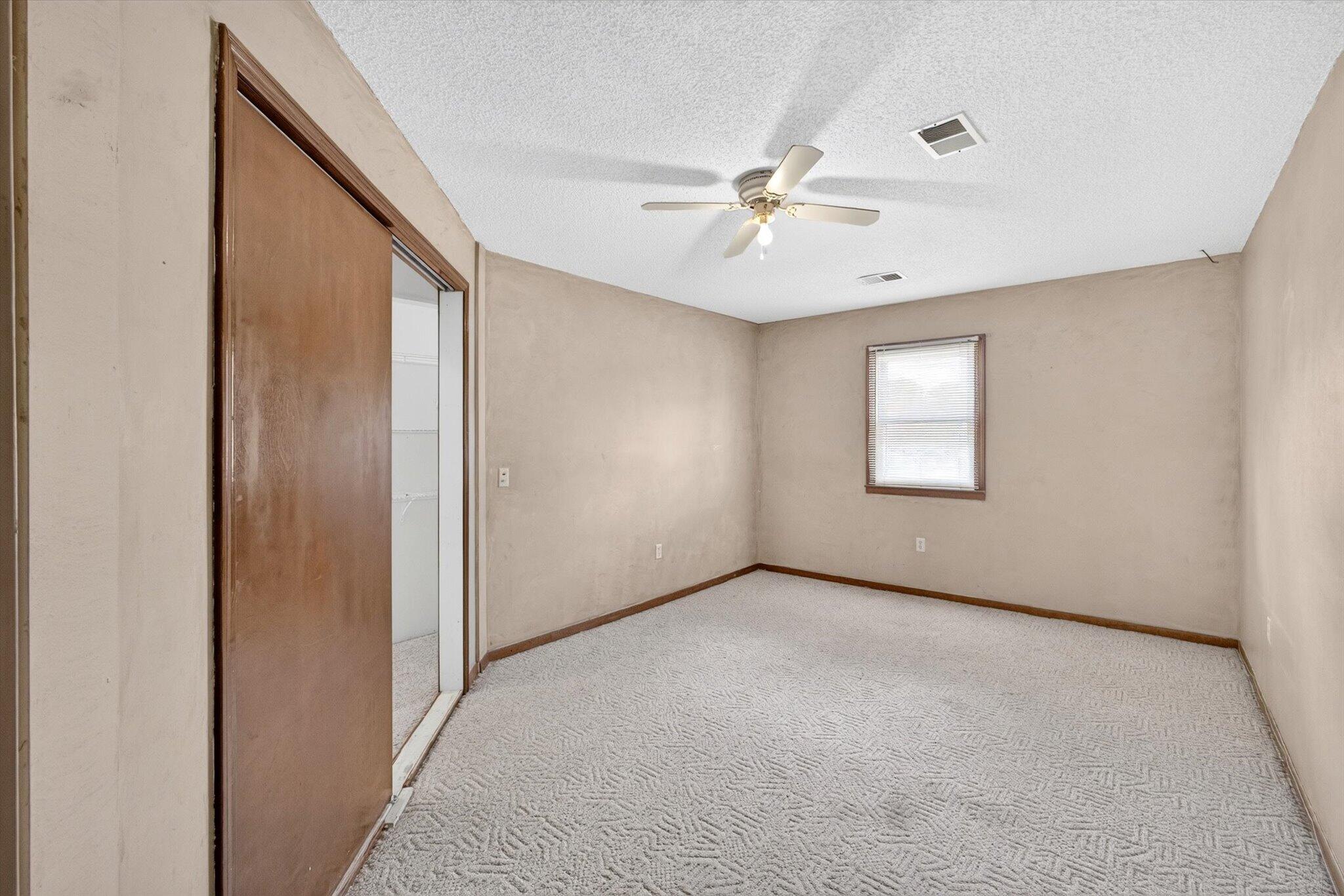 Photo 21 - Residential for sale – 21047  Missouri 254   Wheatland, MO