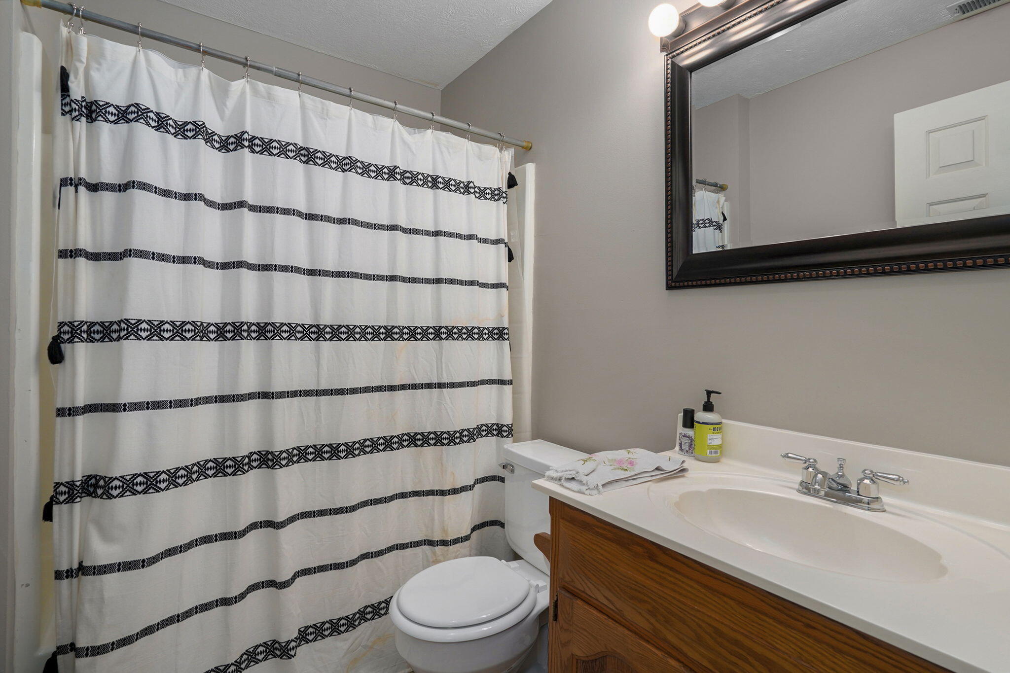 Photo 43 - Residential for sale – 1417 S Thousand Oaks Drive  Nixa, MO