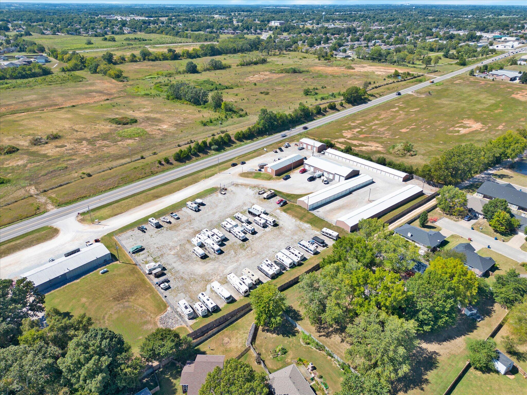 Photo 14 - Commercial Sale for sale – 706/724  Croley Boulevard  Nixa, MO