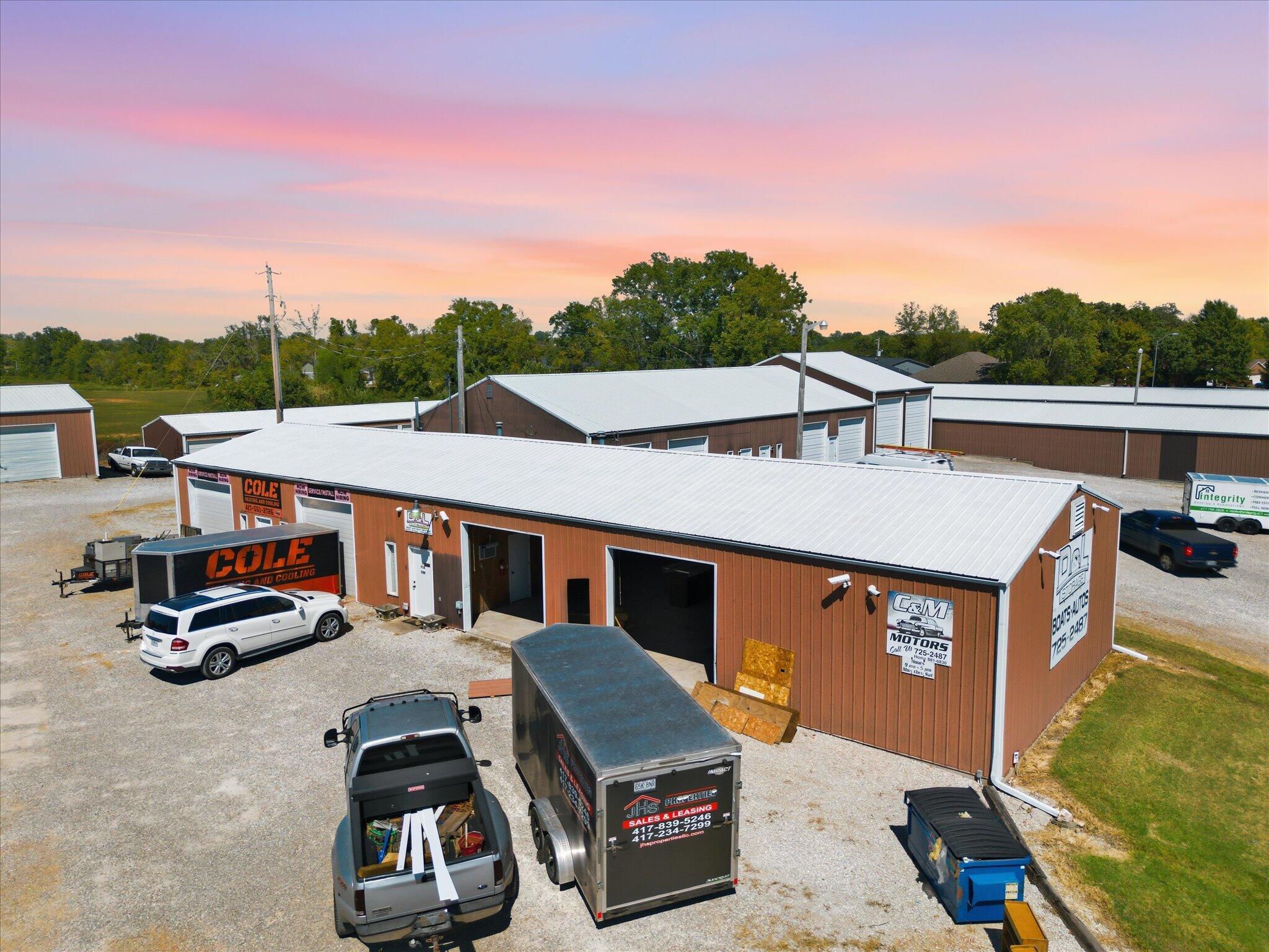 Photo 18 - Commercial Sale for sale – 706/724  Croley Boulevard  Nixa, MO