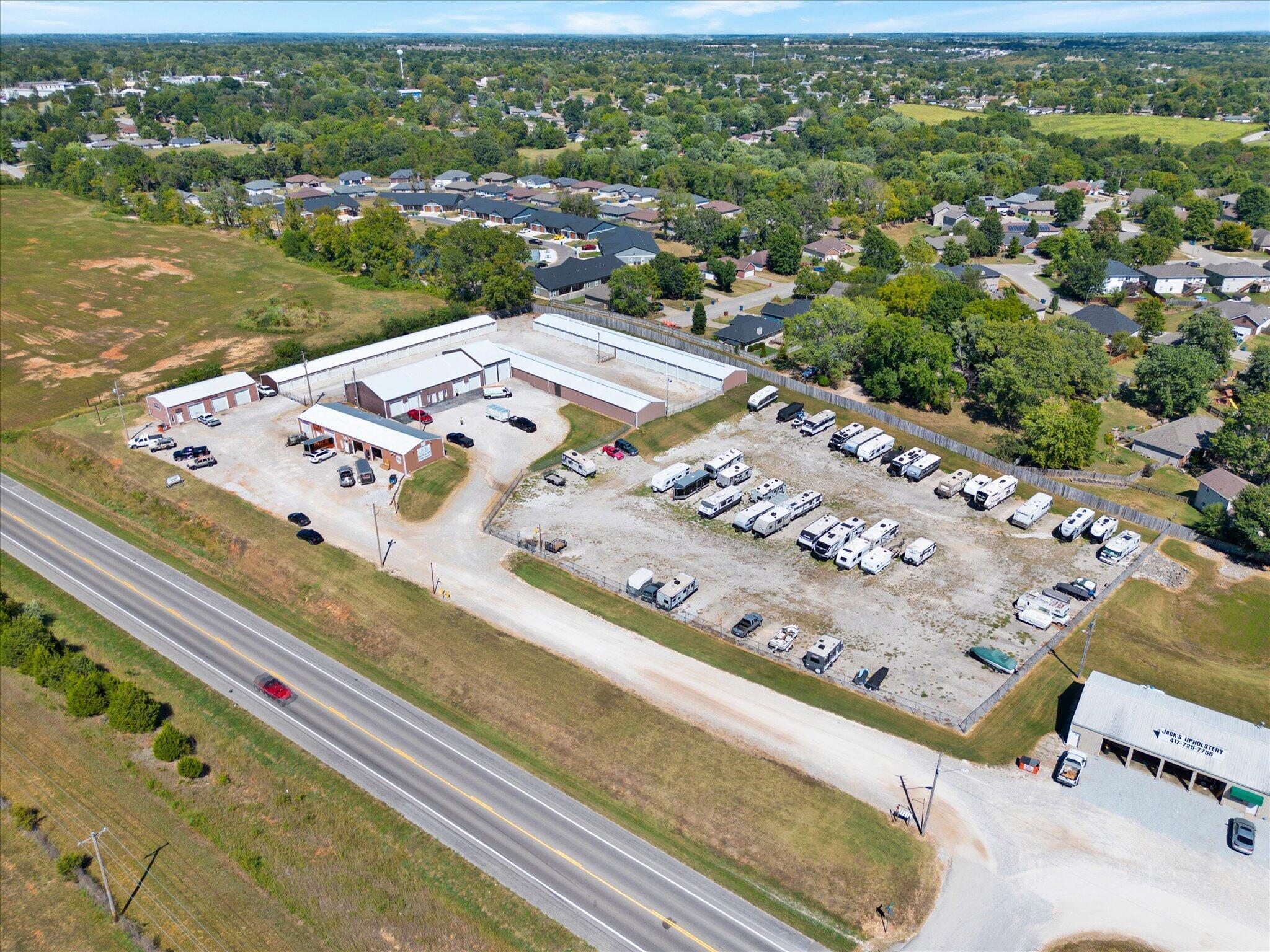 Commercial Sale for sale – 706/724  Croley Boulevard  Nixa, MO