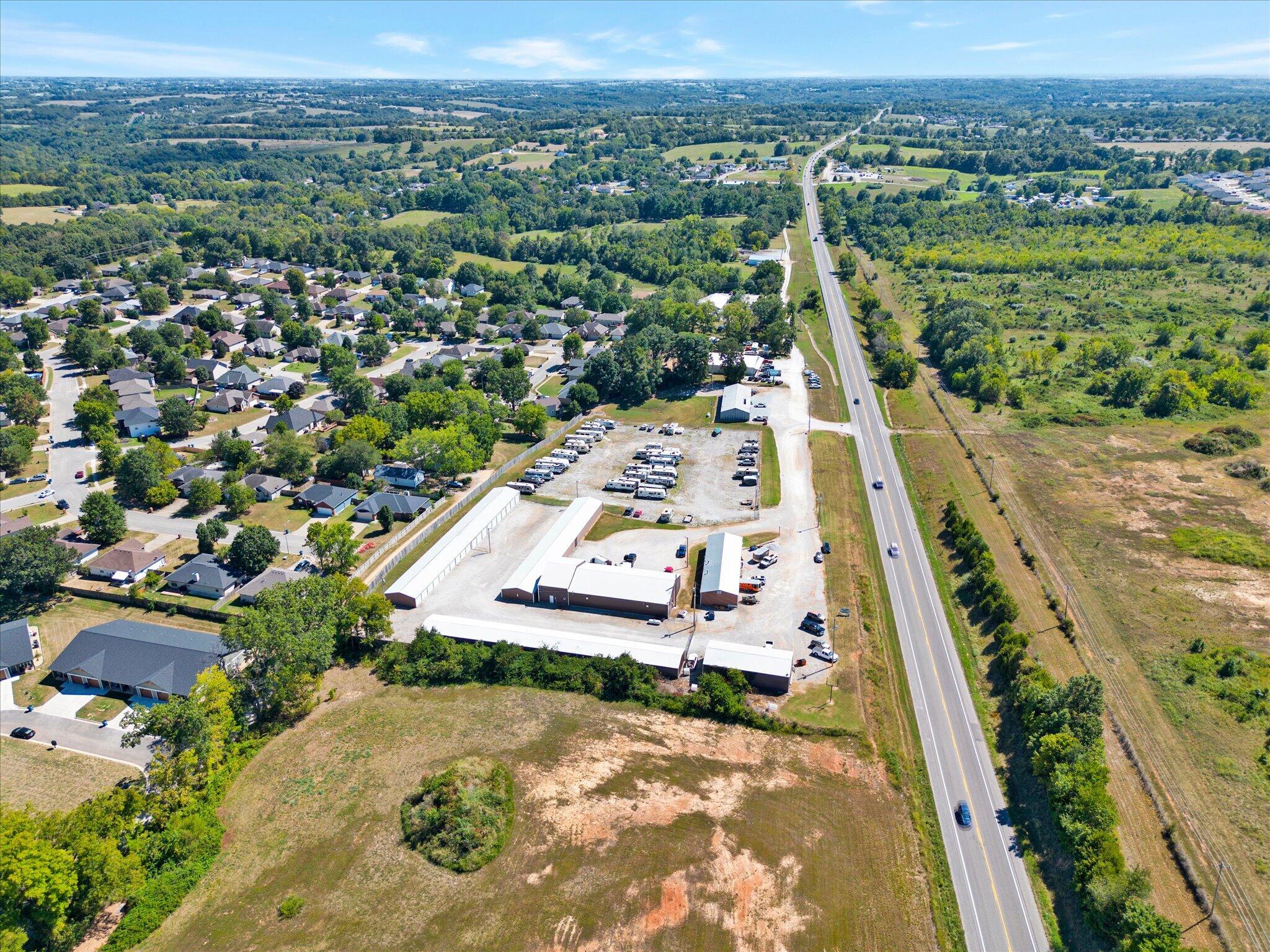 Photo 10 - Commercial Sale for sale – 706/724  Croley Boulevard  Nixa, MO